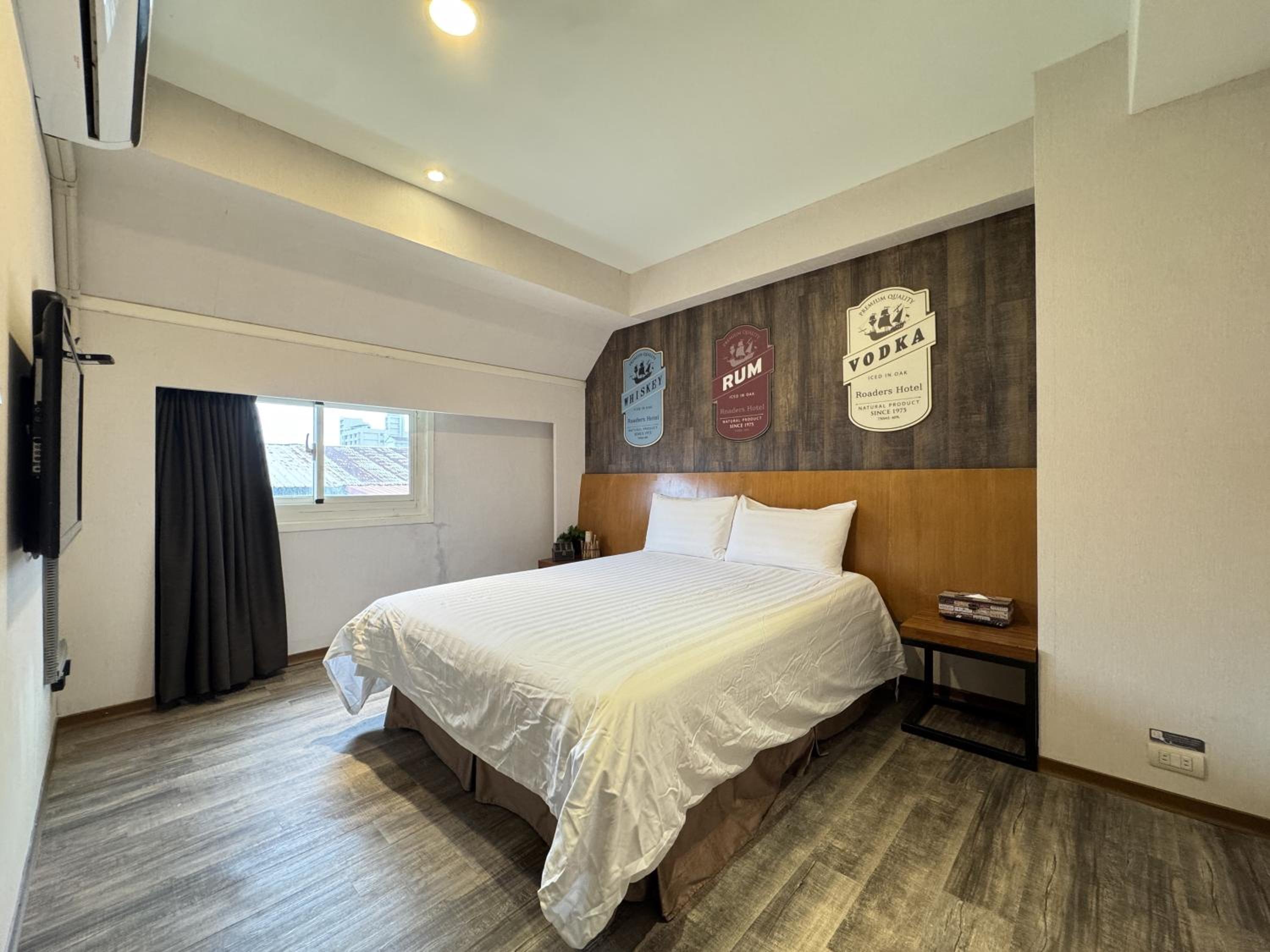 Standard Double Room photo 2