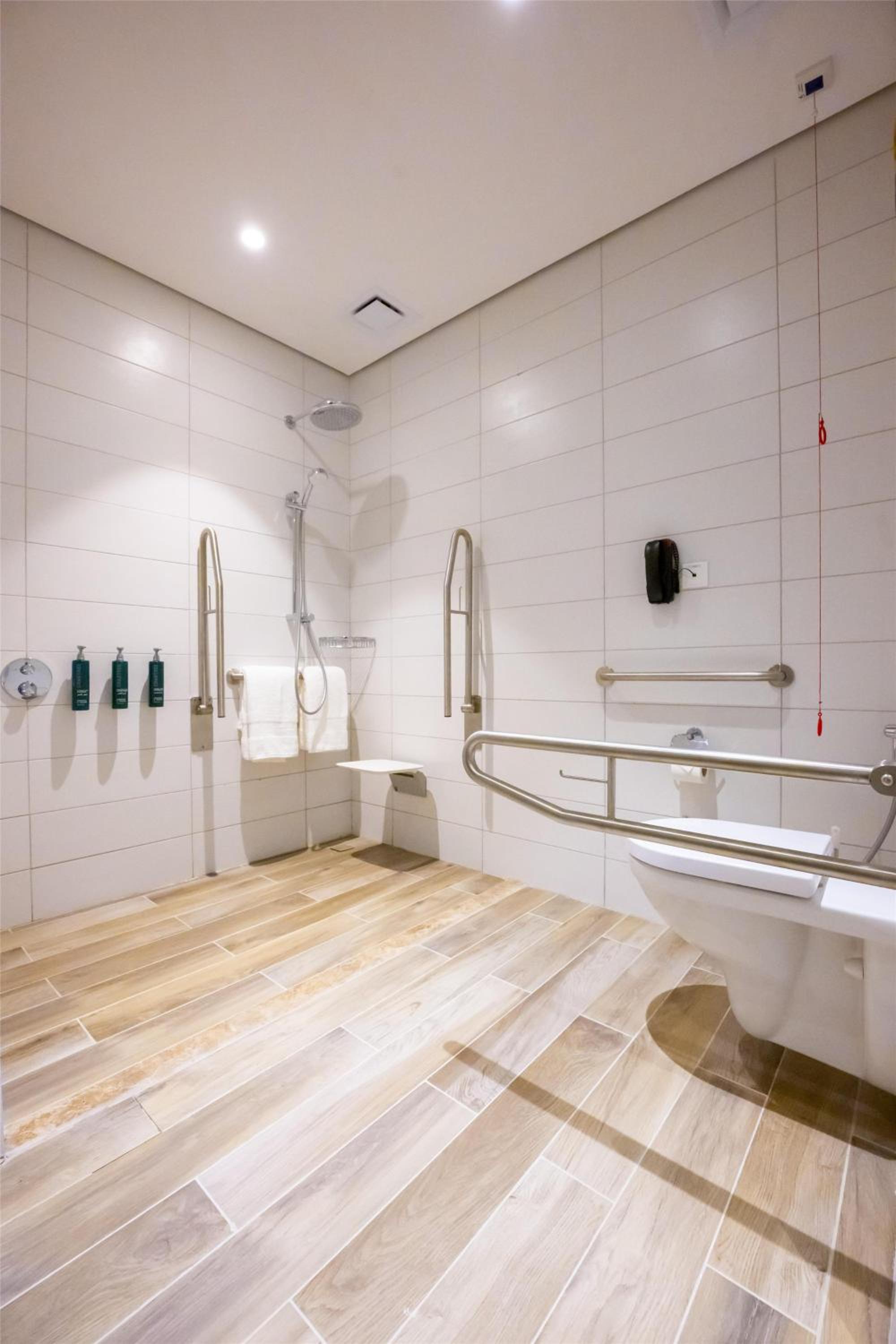 King Room - Mobility Accessible