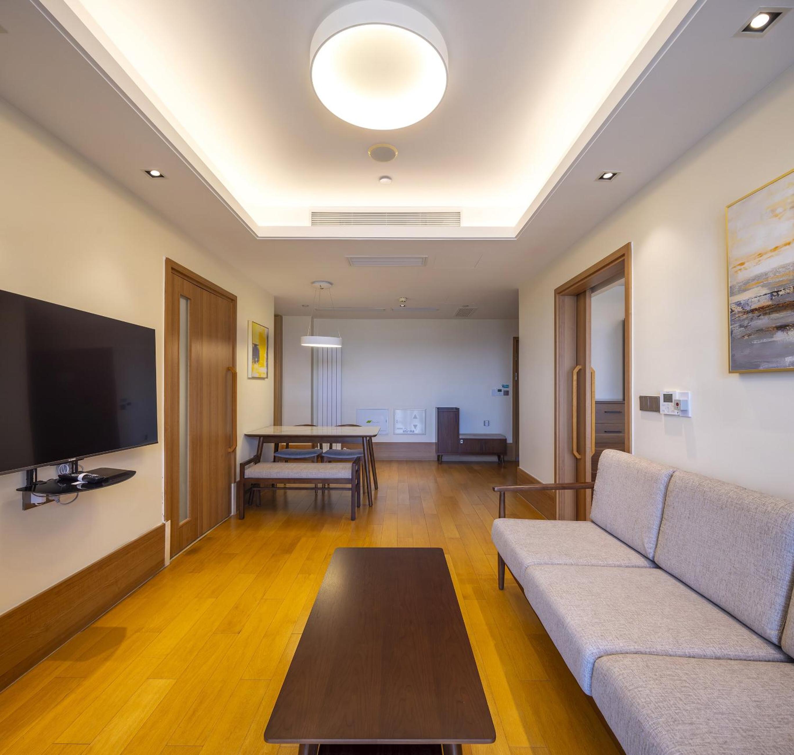 Deluxe Two Bedroom Suite