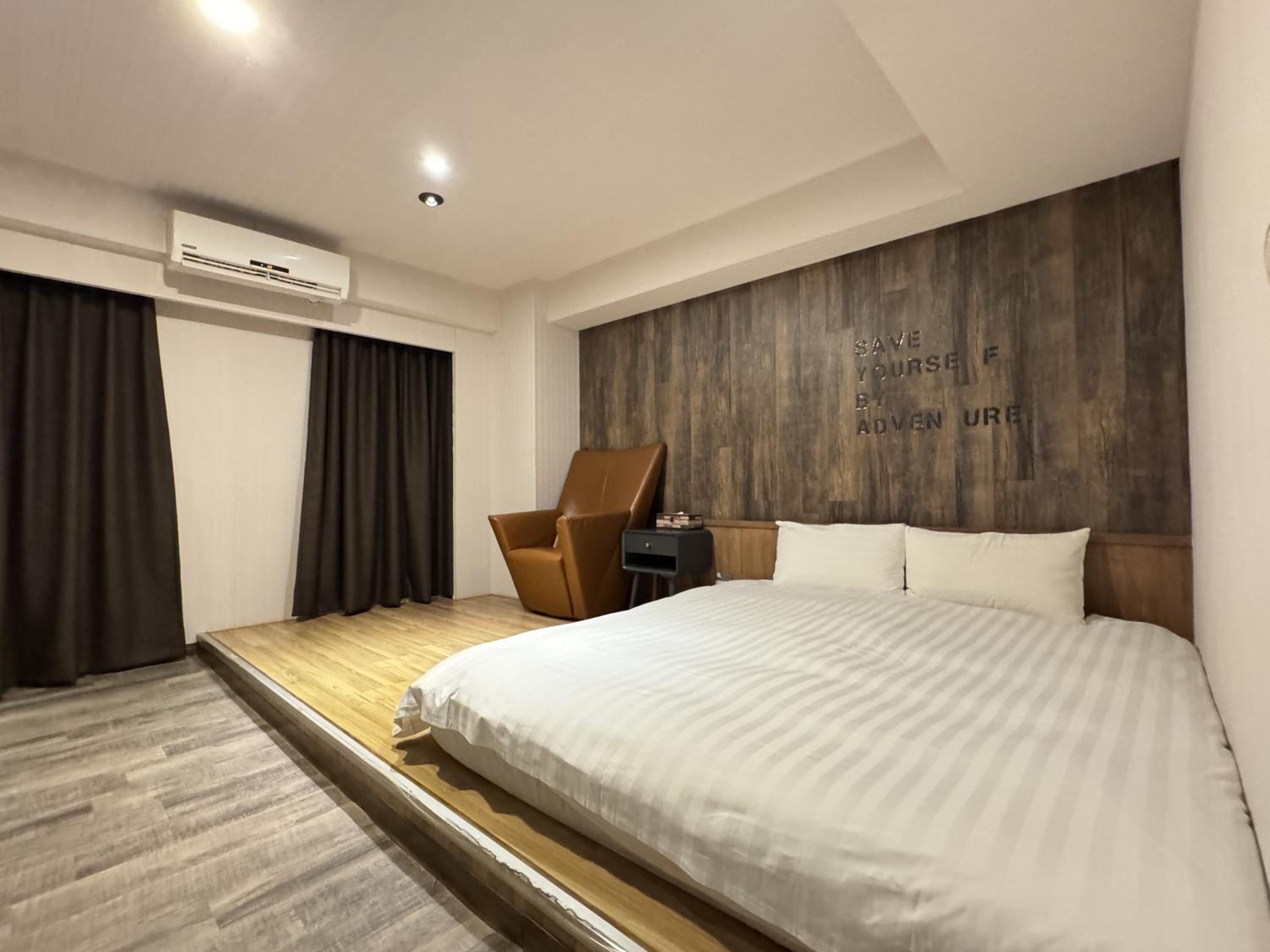 Deluxe Double Room photo 3