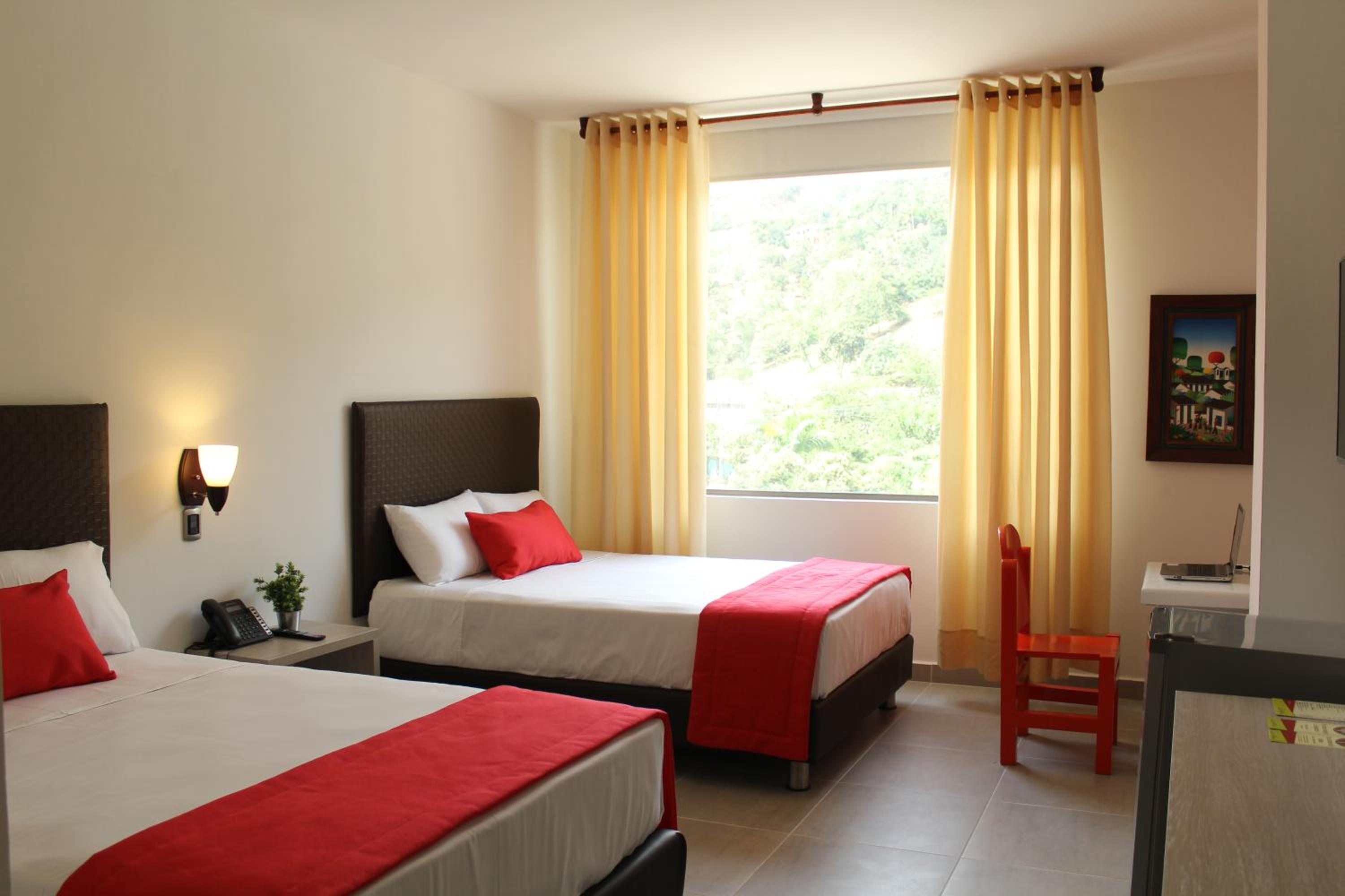 Standard Twin Room photo 3