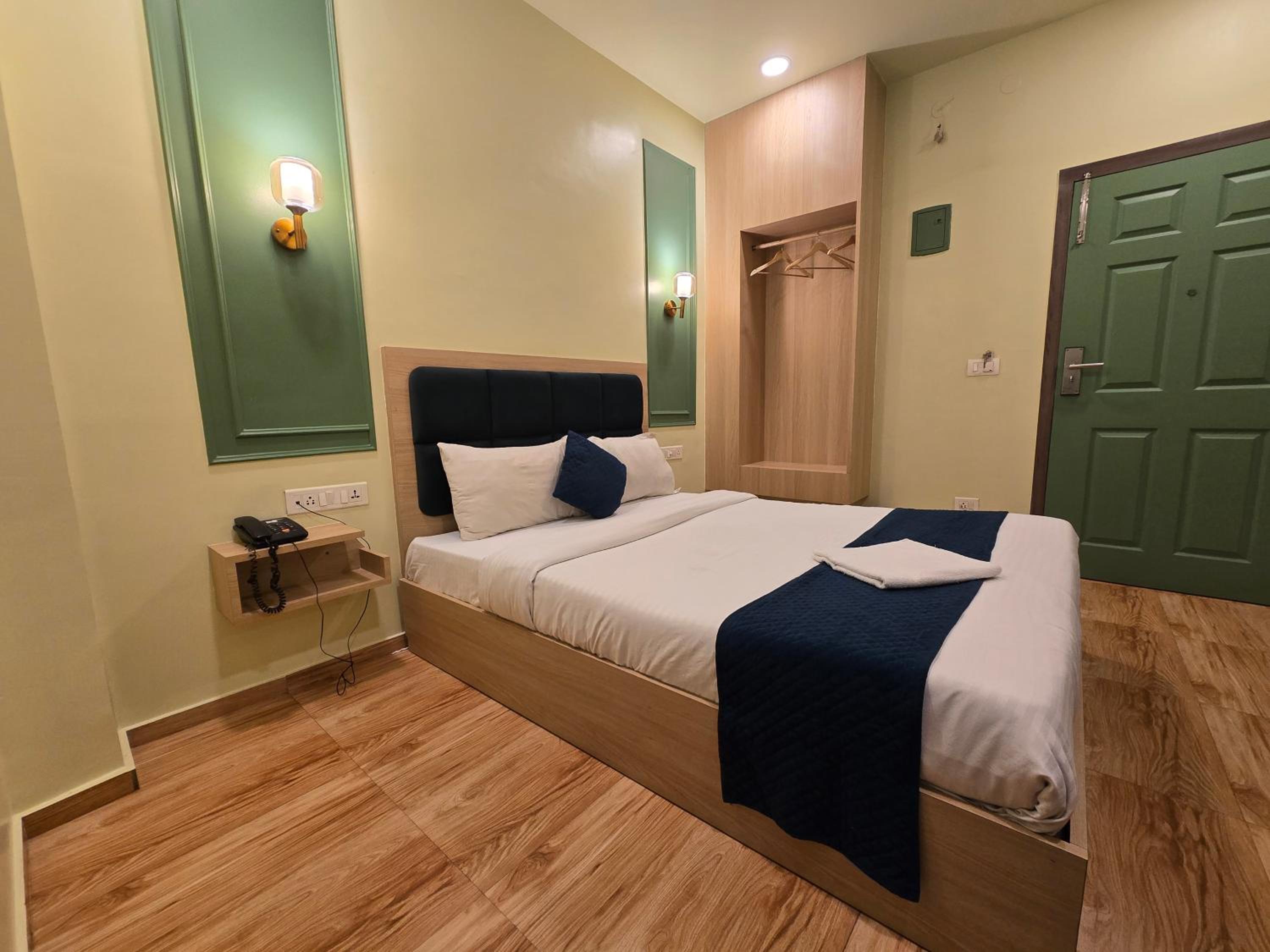 Superior Double Room - Photo 9
