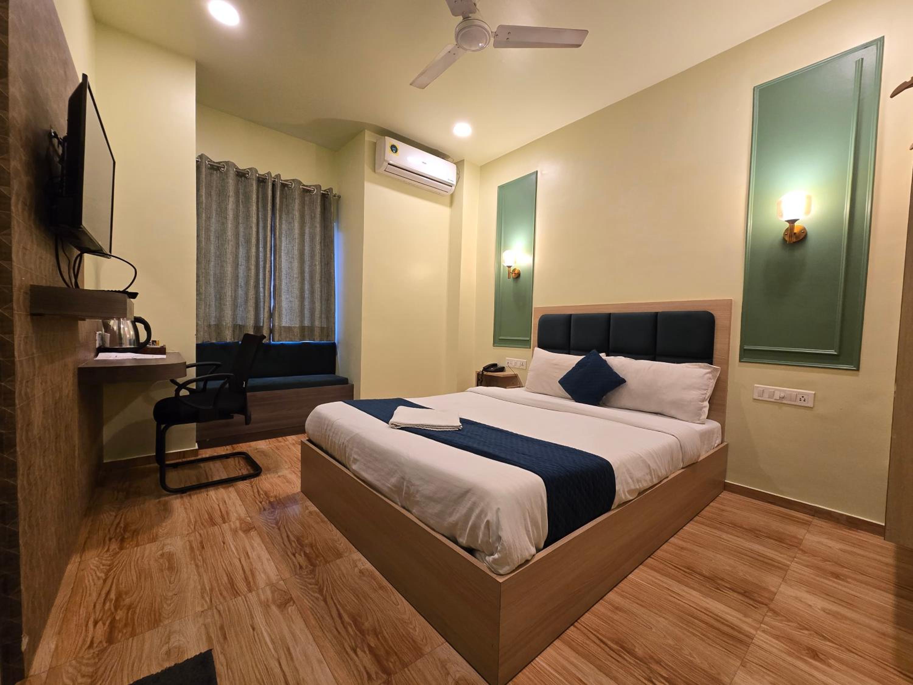 Superior Double Room - Photo 11