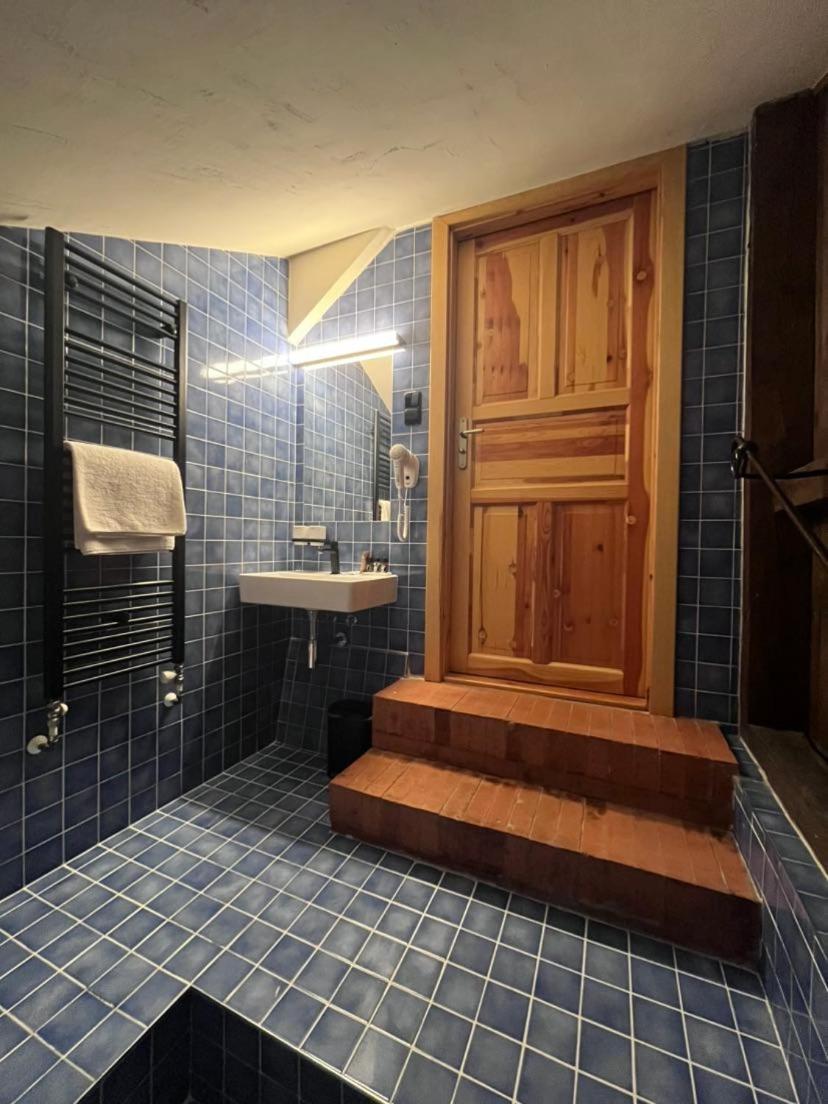 Triple Room with Bath photo 1