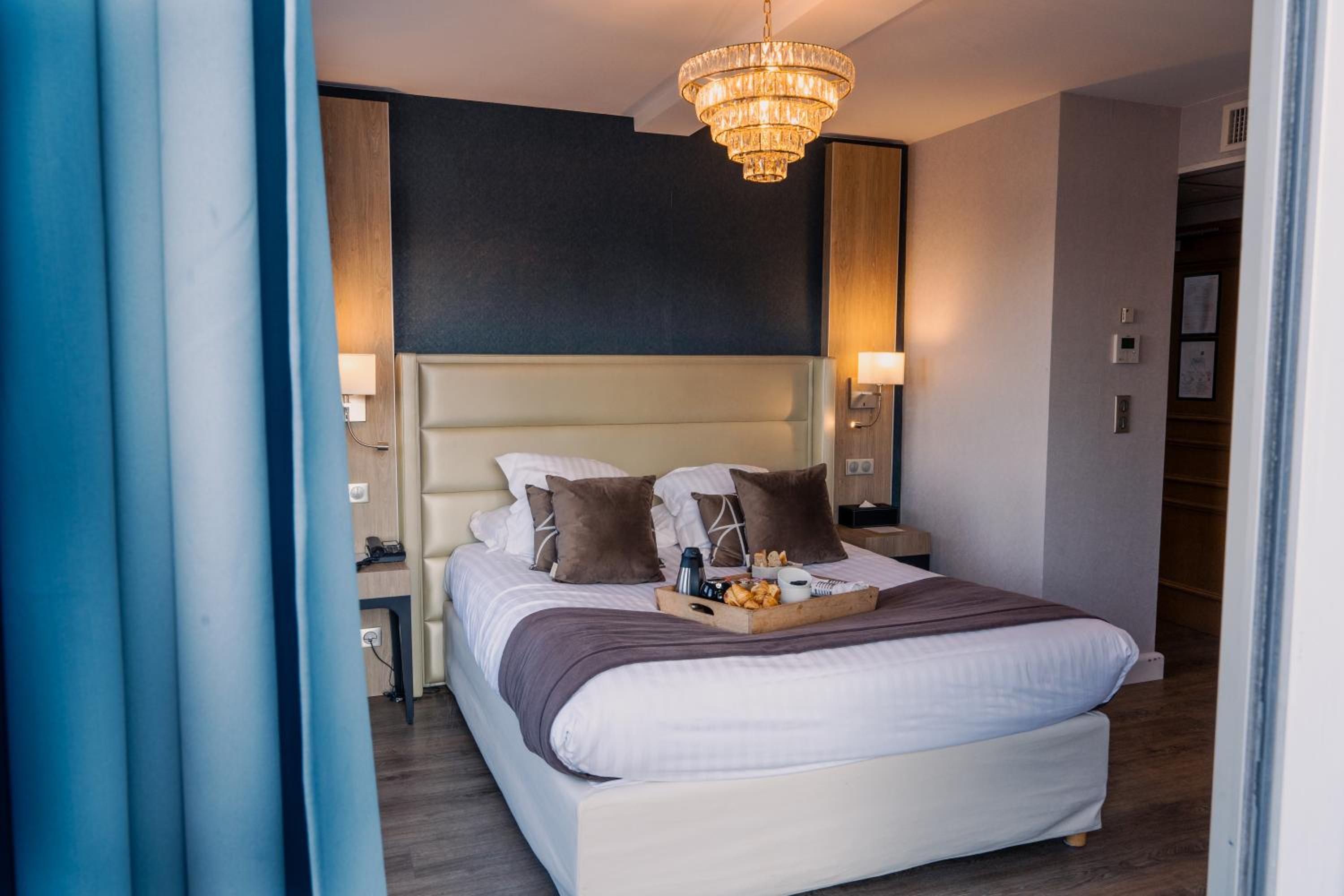 Junior Suite with Terrace photo 2