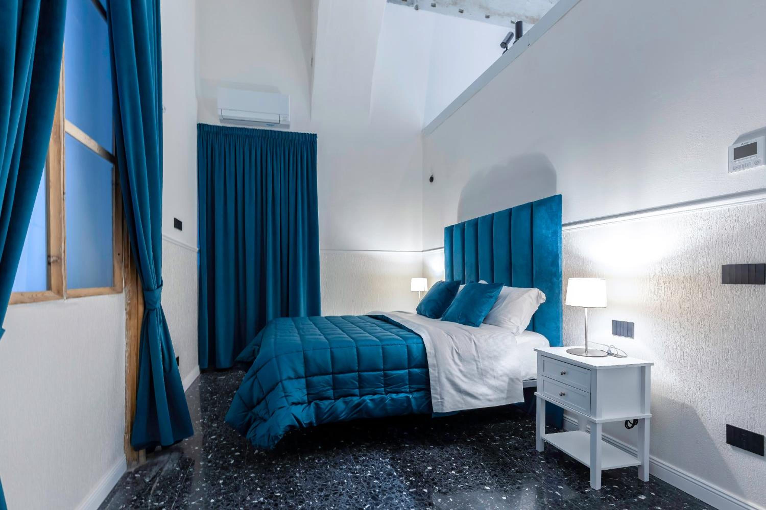 Family Suite - Separate Building
