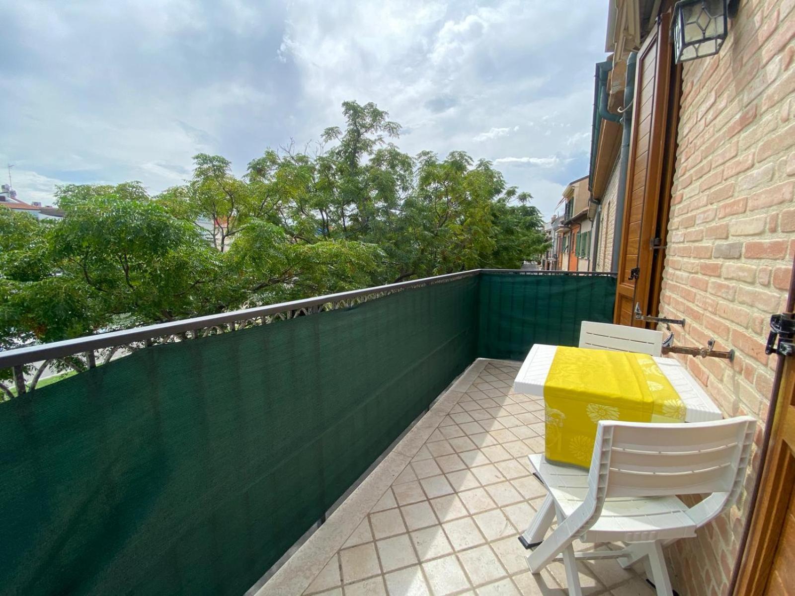 Studio with Balcony photo 3