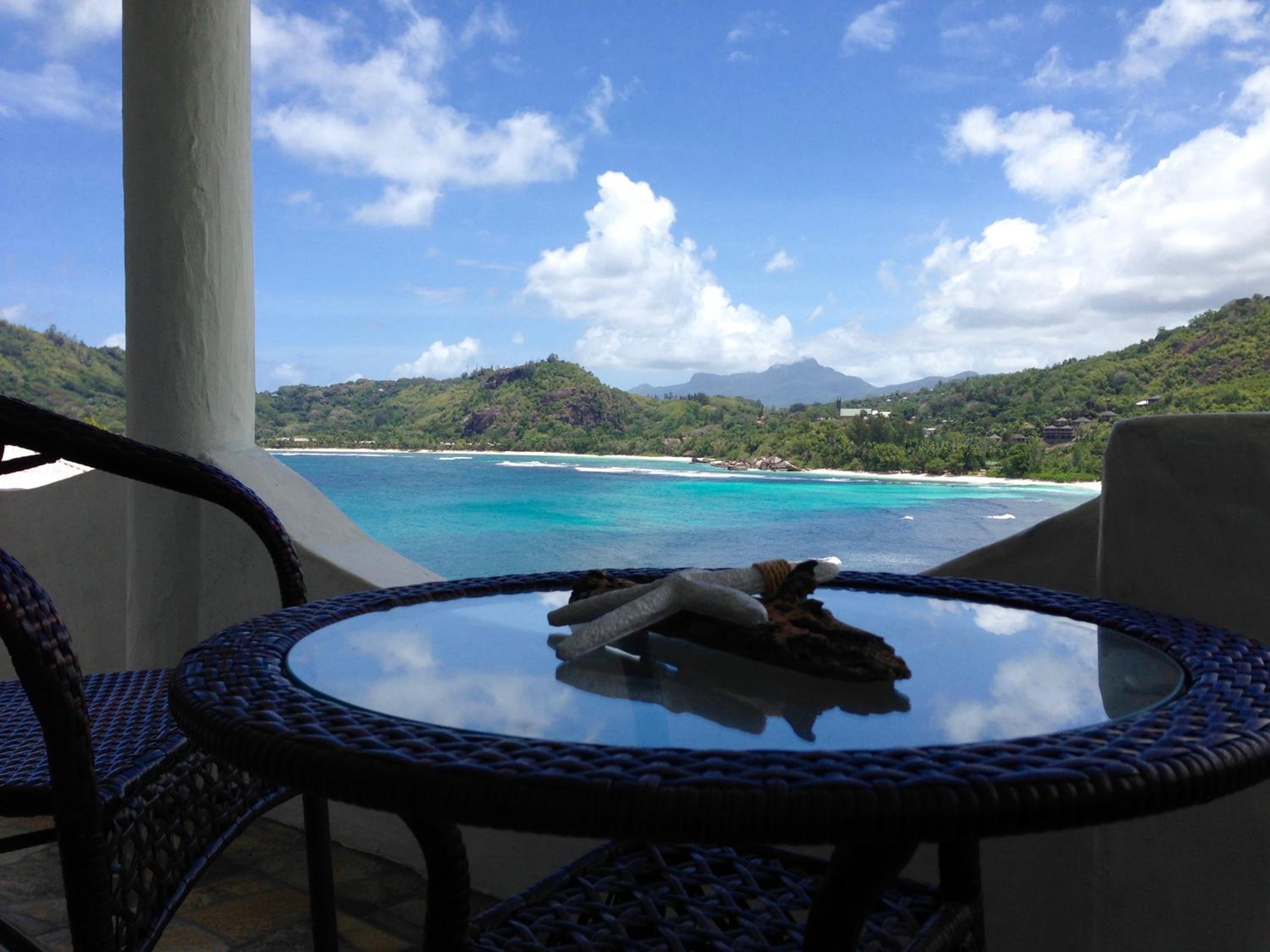 Honeymoon Suite - Photo 7