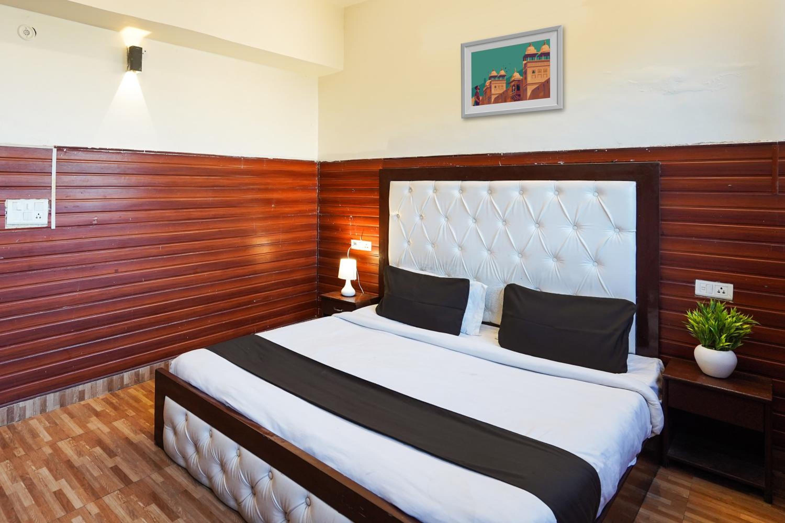 Deluxe Room photo 1