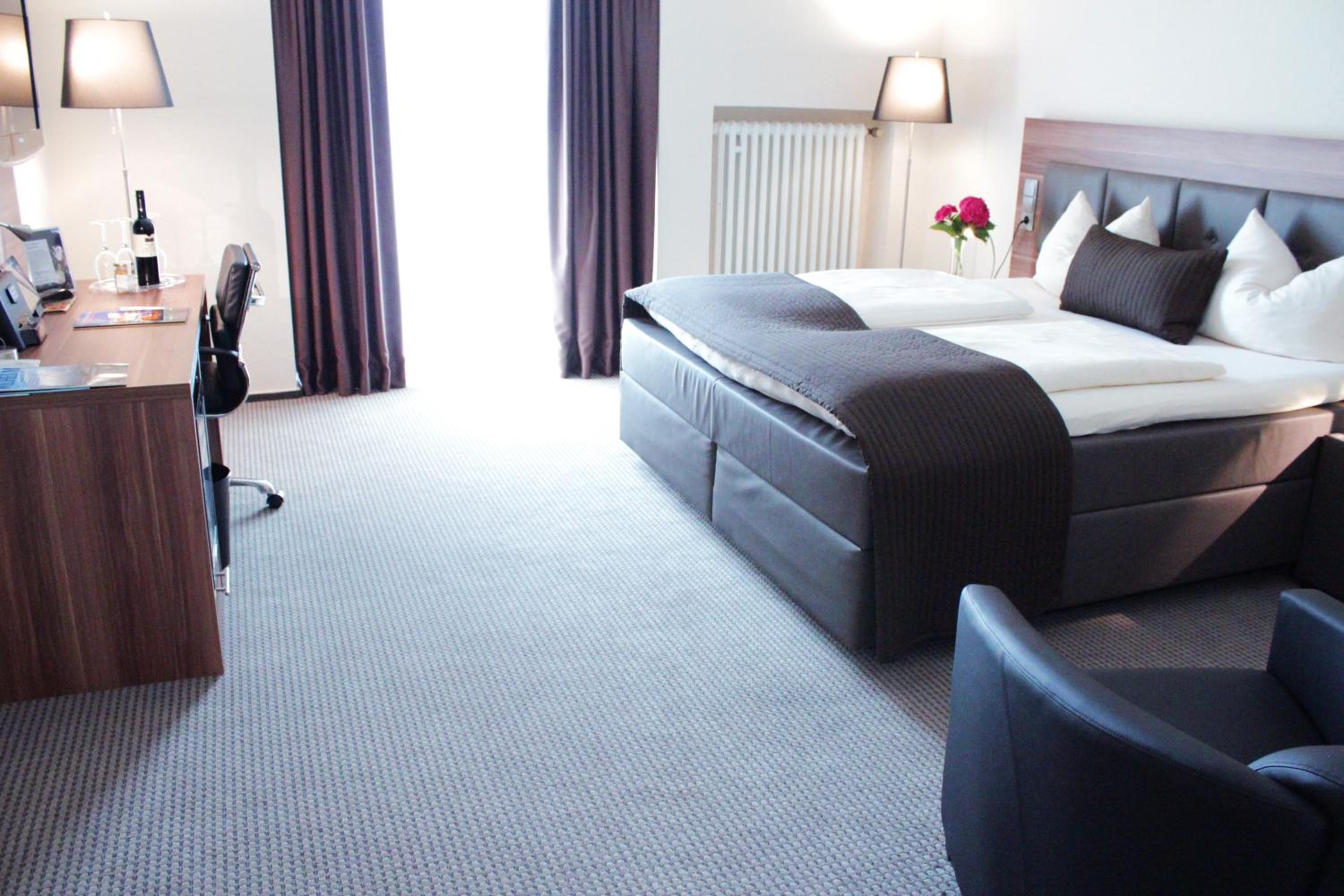 Komfort Doppelzimmer Plus teilweise mit Balkon