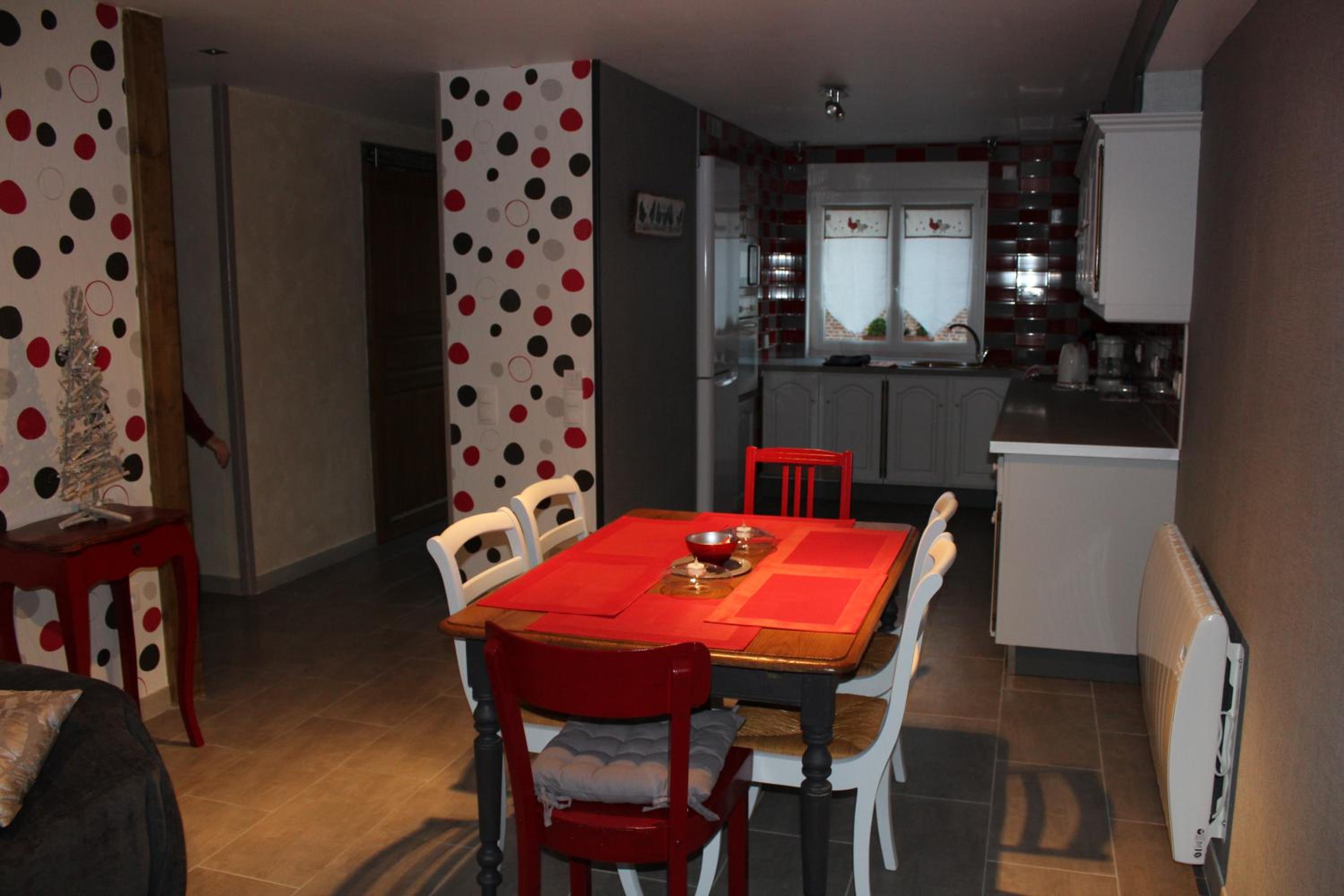 Three-Bedroom House photo 1