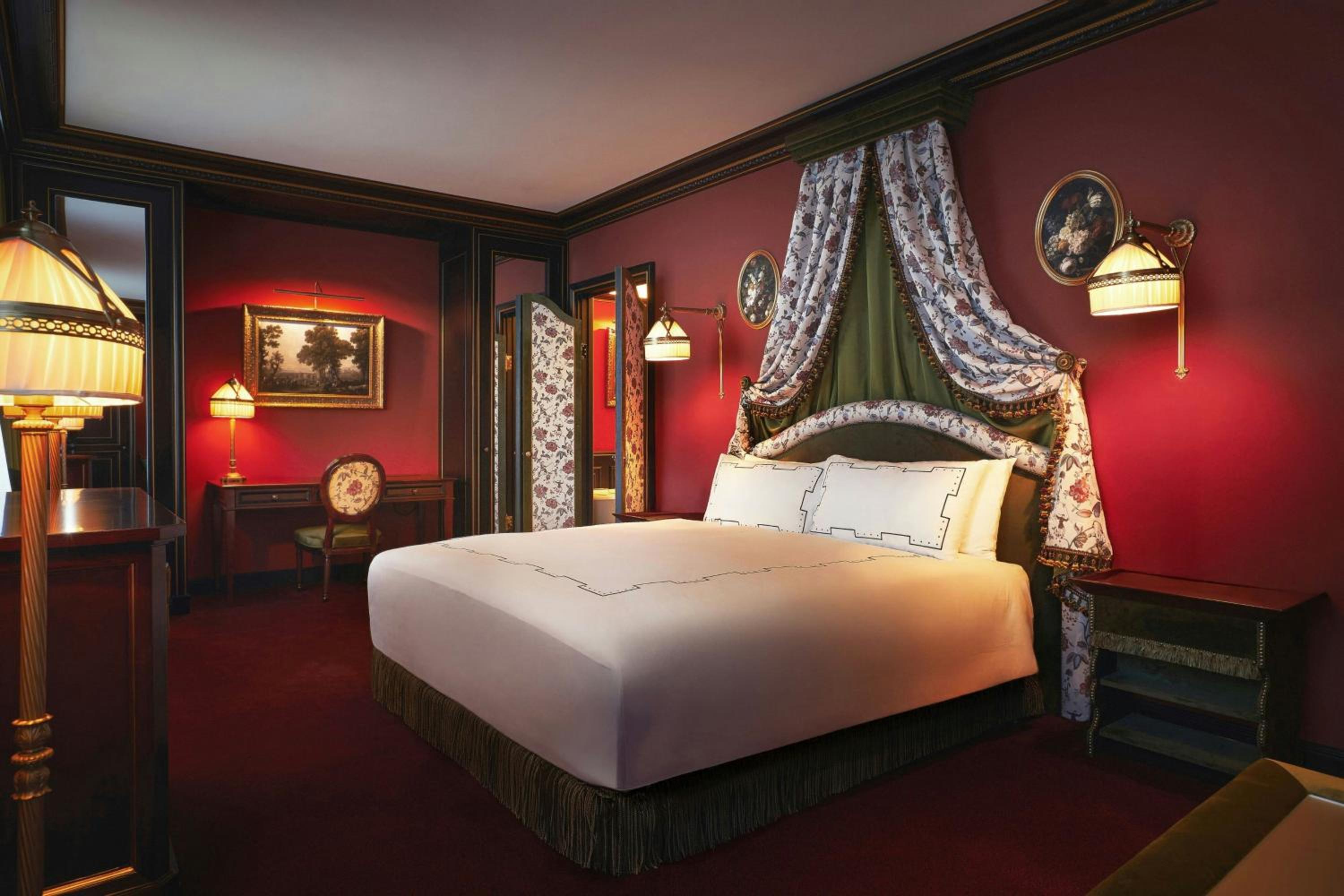 Secret King Room with City View photo 3