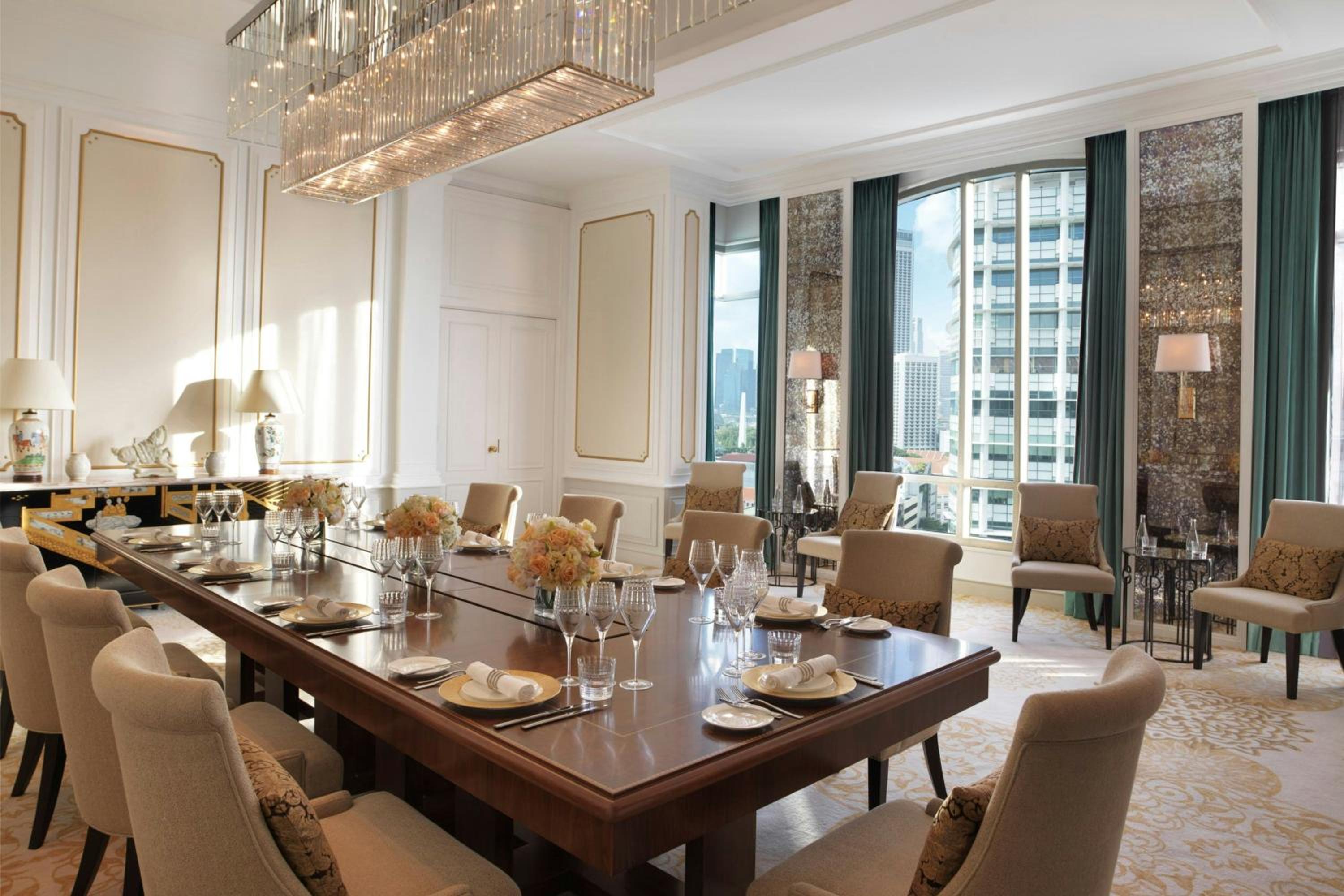 One-Bedroom Presidential Suite with Club Access thumbnail 6