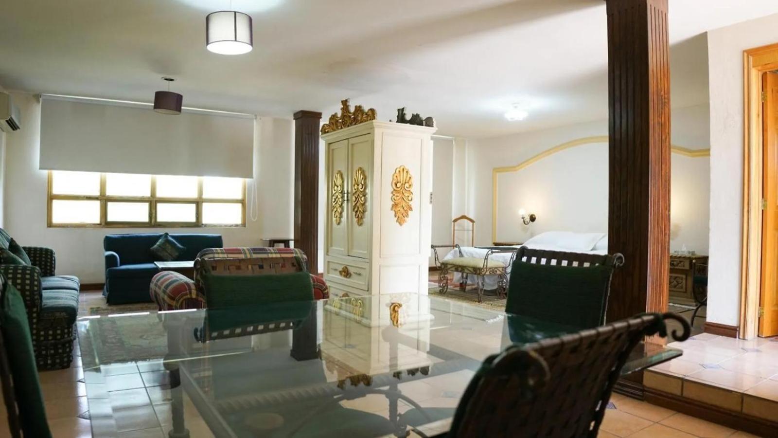 Suite