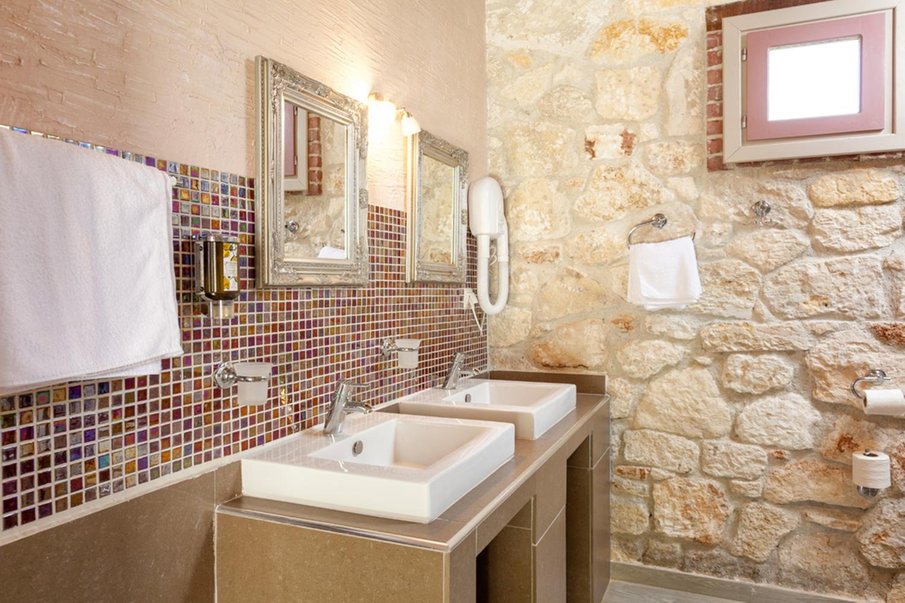Junior Suite - Photo 10