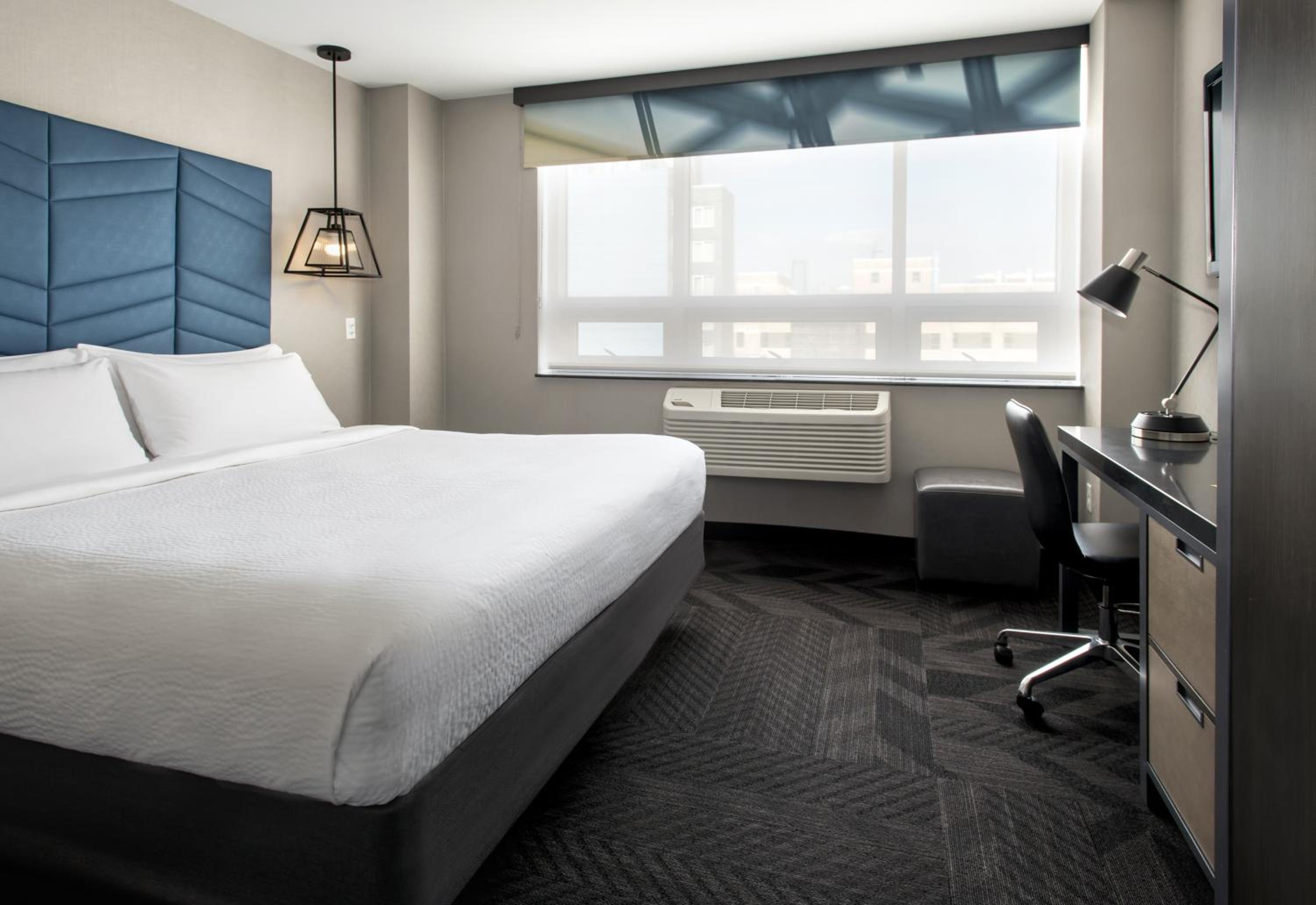 King Room - Hearing Accessible