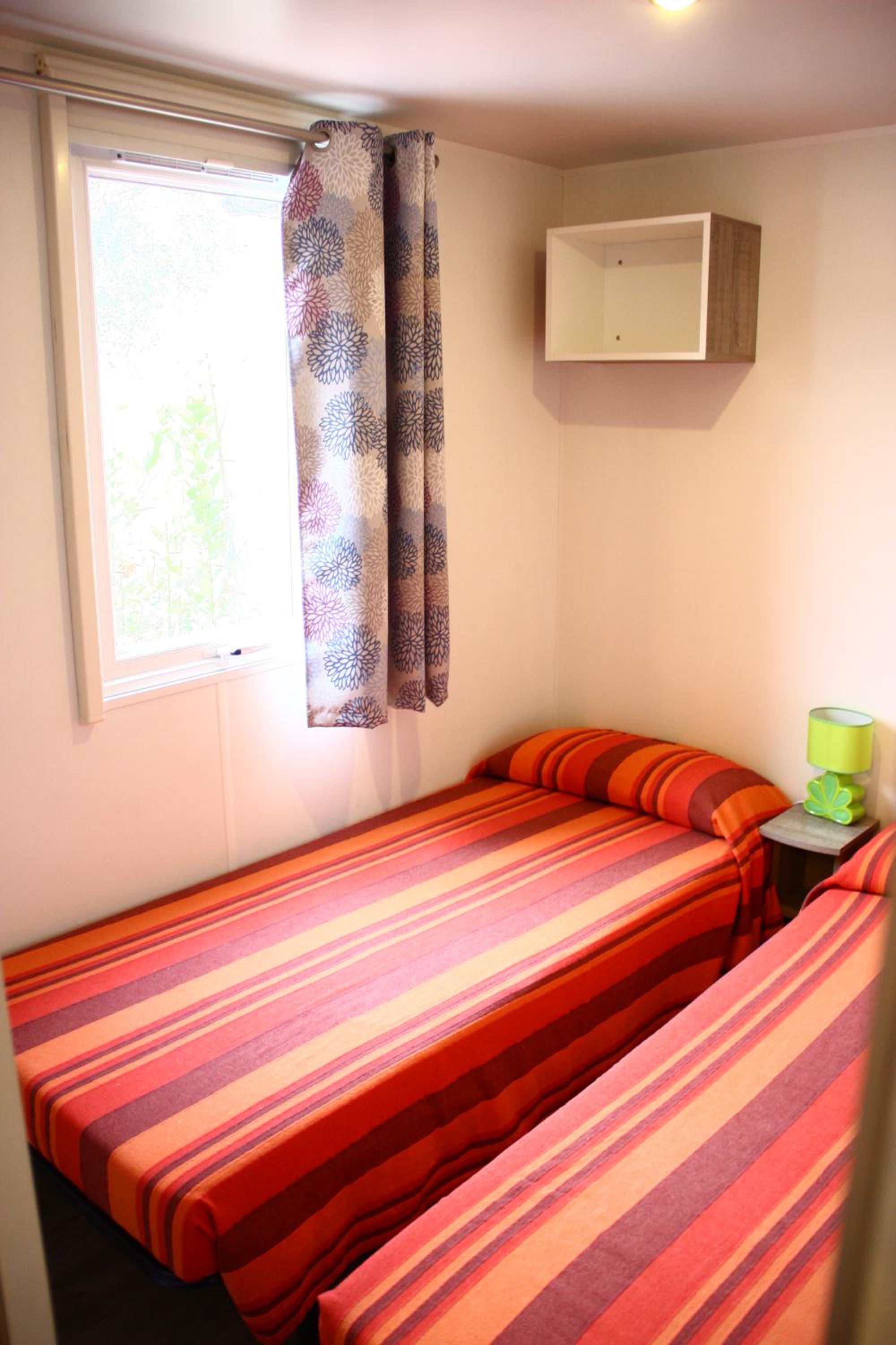 Mobile Home (4+2) - Photo 1