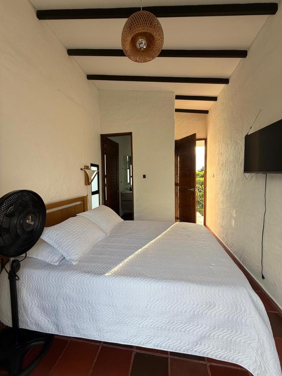Economy Double Room photo 2