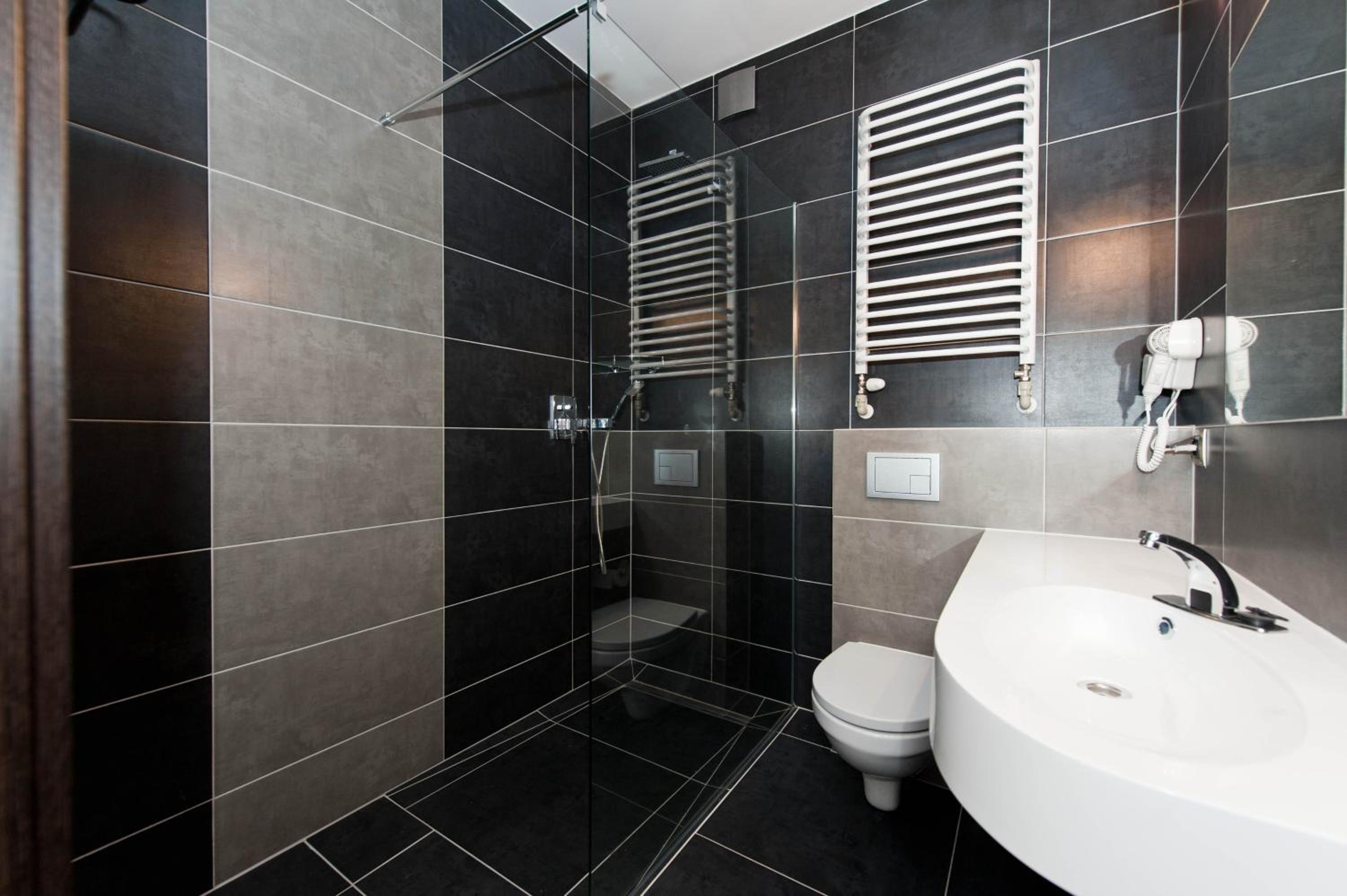 Standard Double or Twin Room photo 2