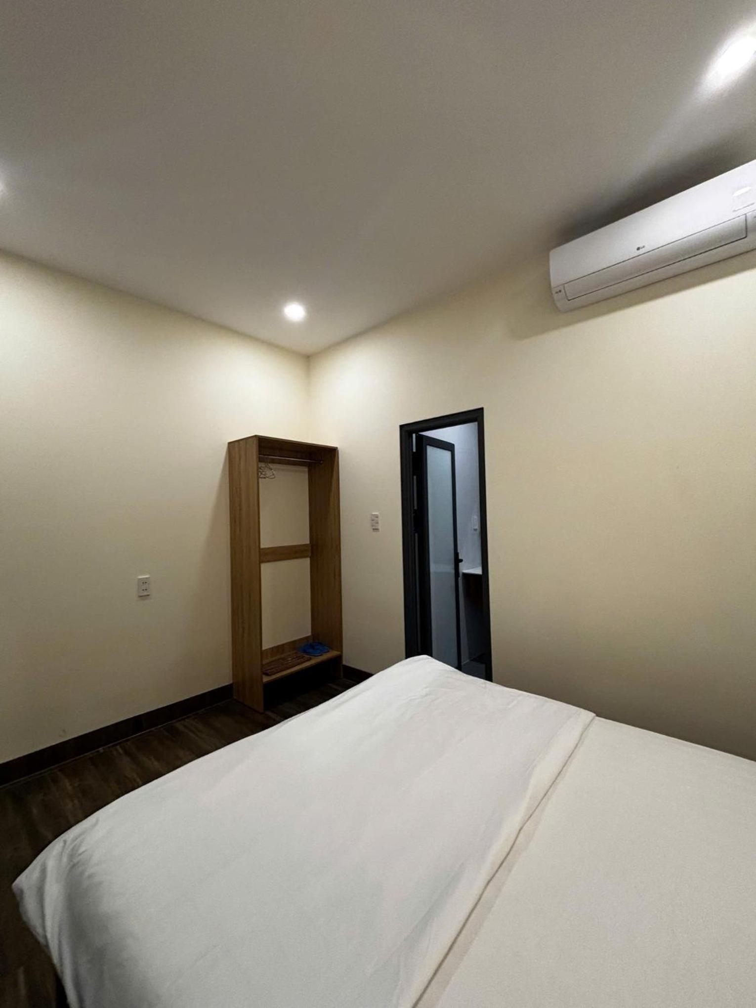 Apartment - Photo 9
