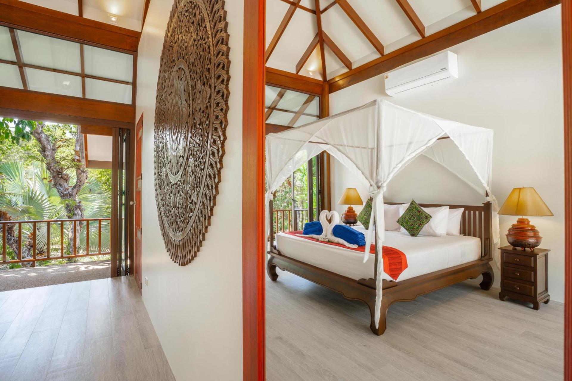 Villa with Private Pool photo 2