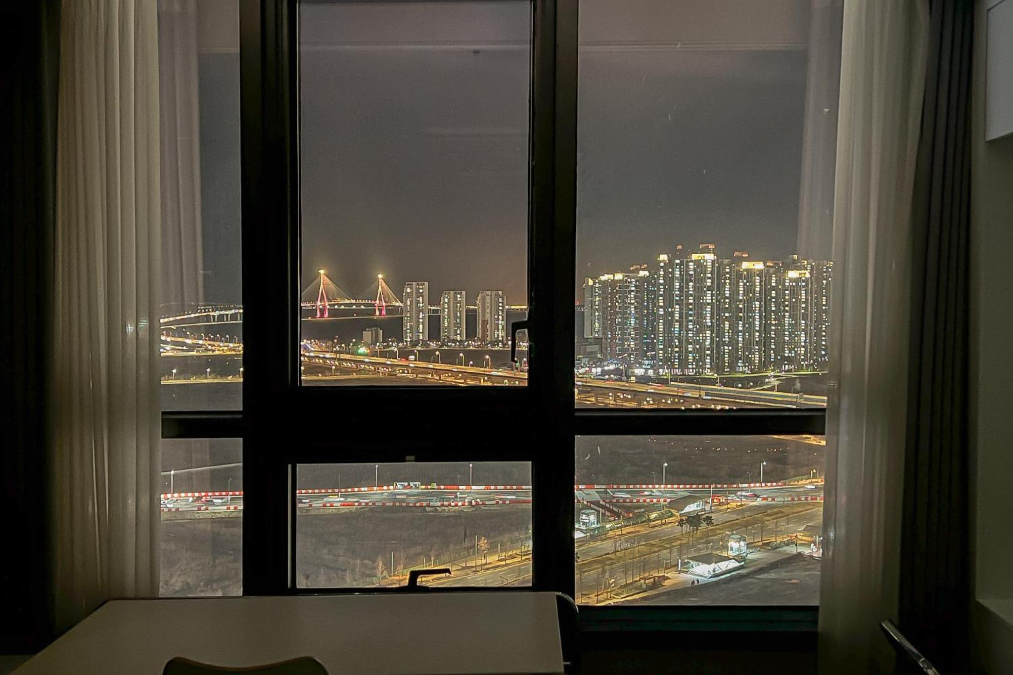 [Incheon Bridge View] Flat Studio Room 1B - No Pet Allowed