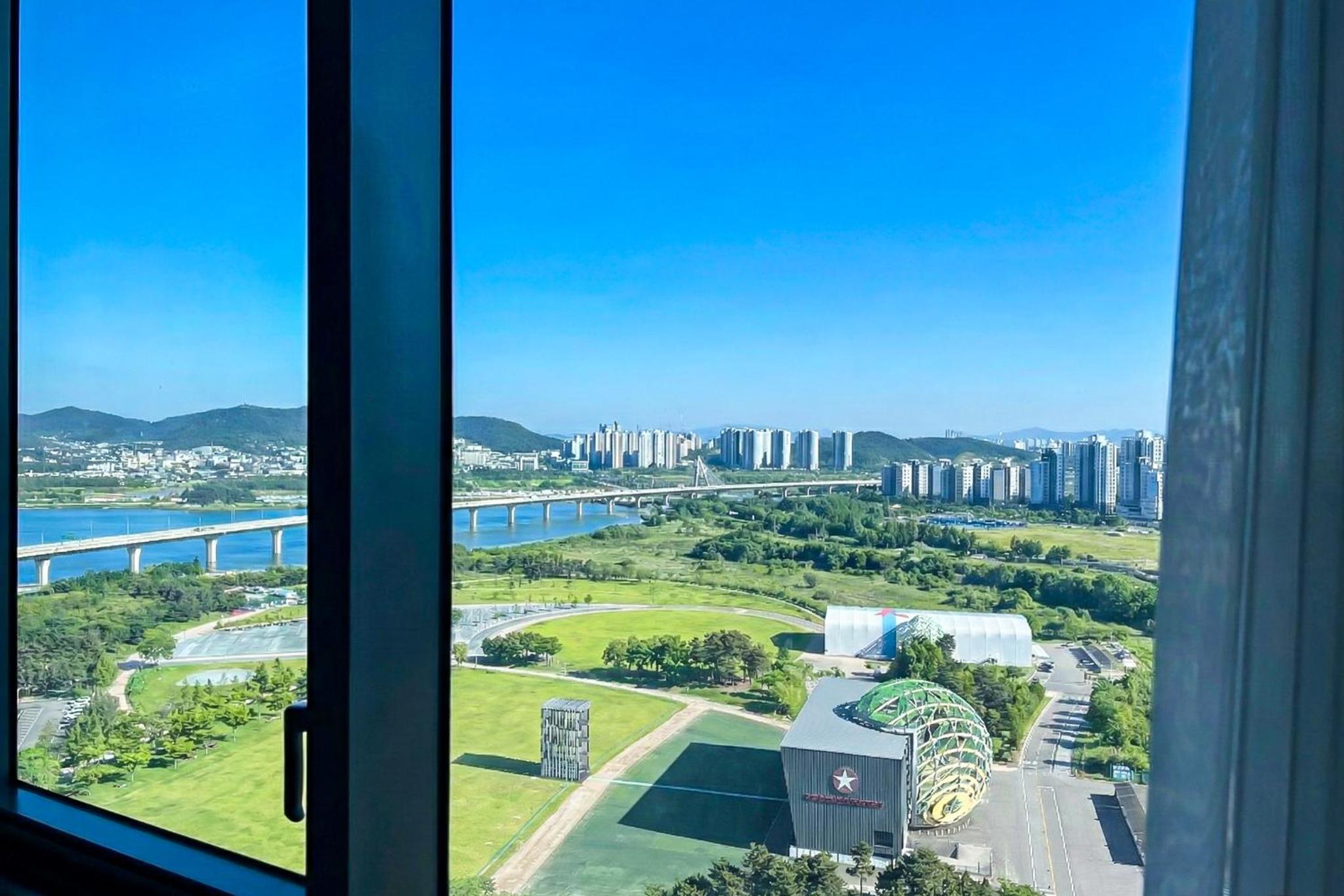 [Dalbit Festival Park View] Flat Studio 1B-1 (No Pet Allowed)