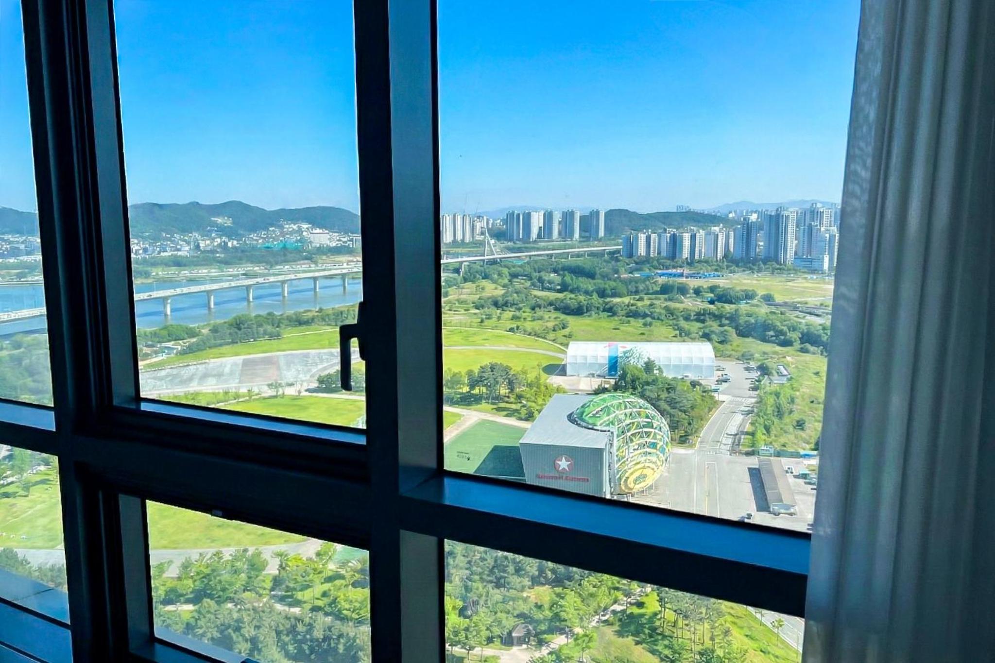 [Dalbit Festival Park View] Flat Studio Room 1C - No Pet Allowed