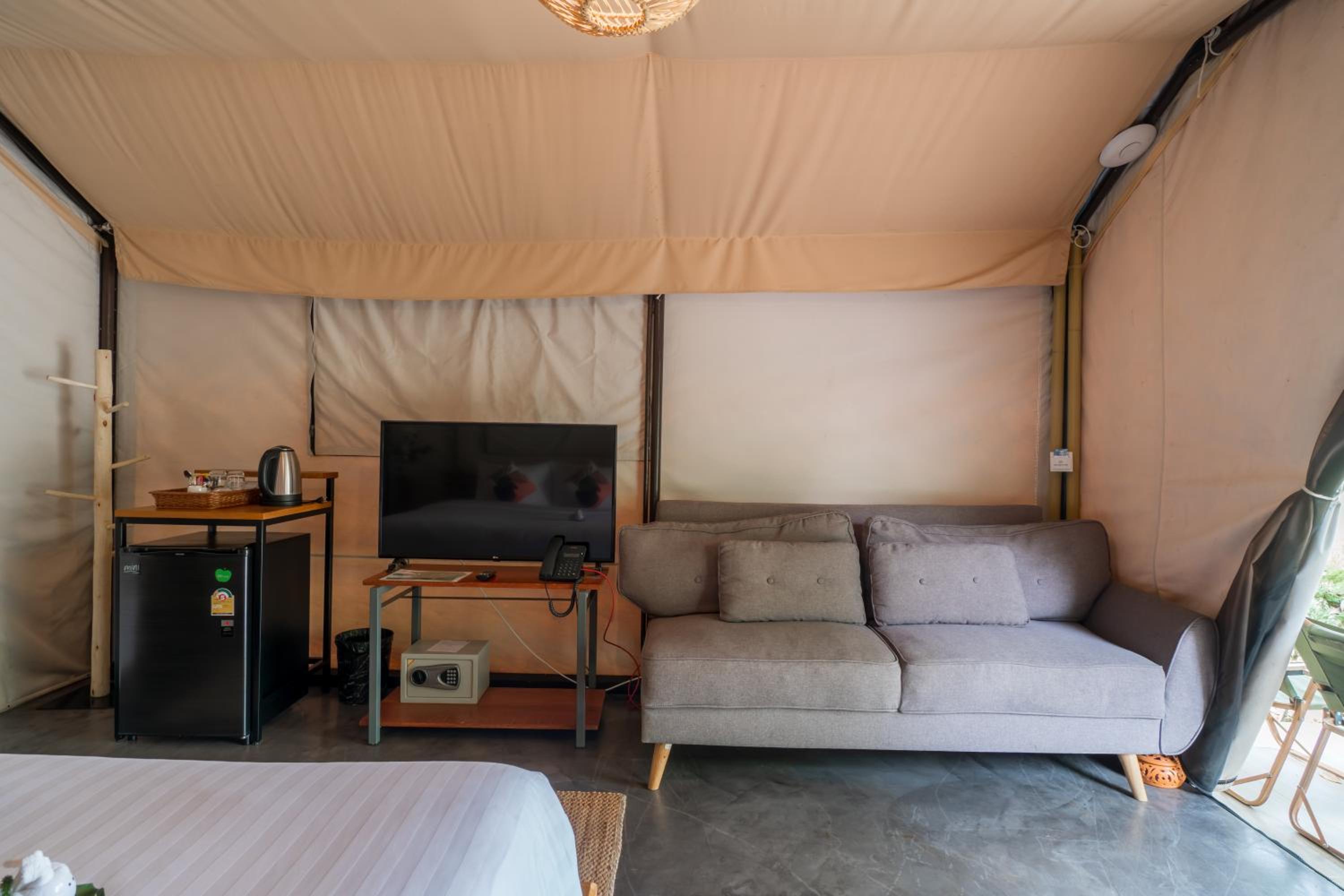 Standard Tent with River View - Photo 5