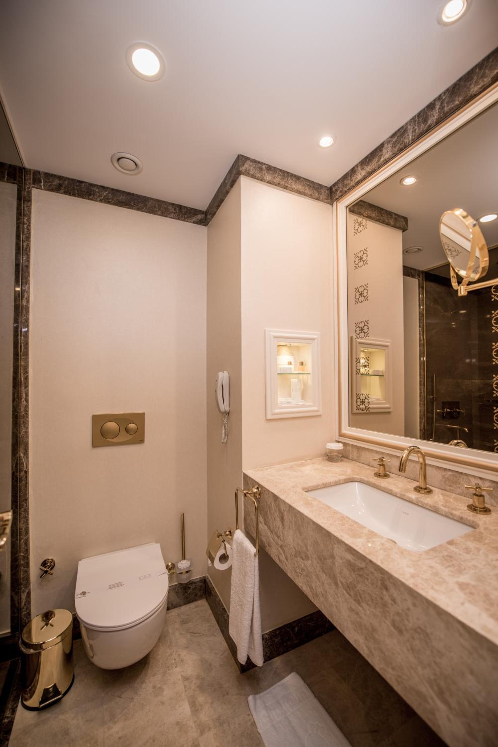 Family Suite photo 2