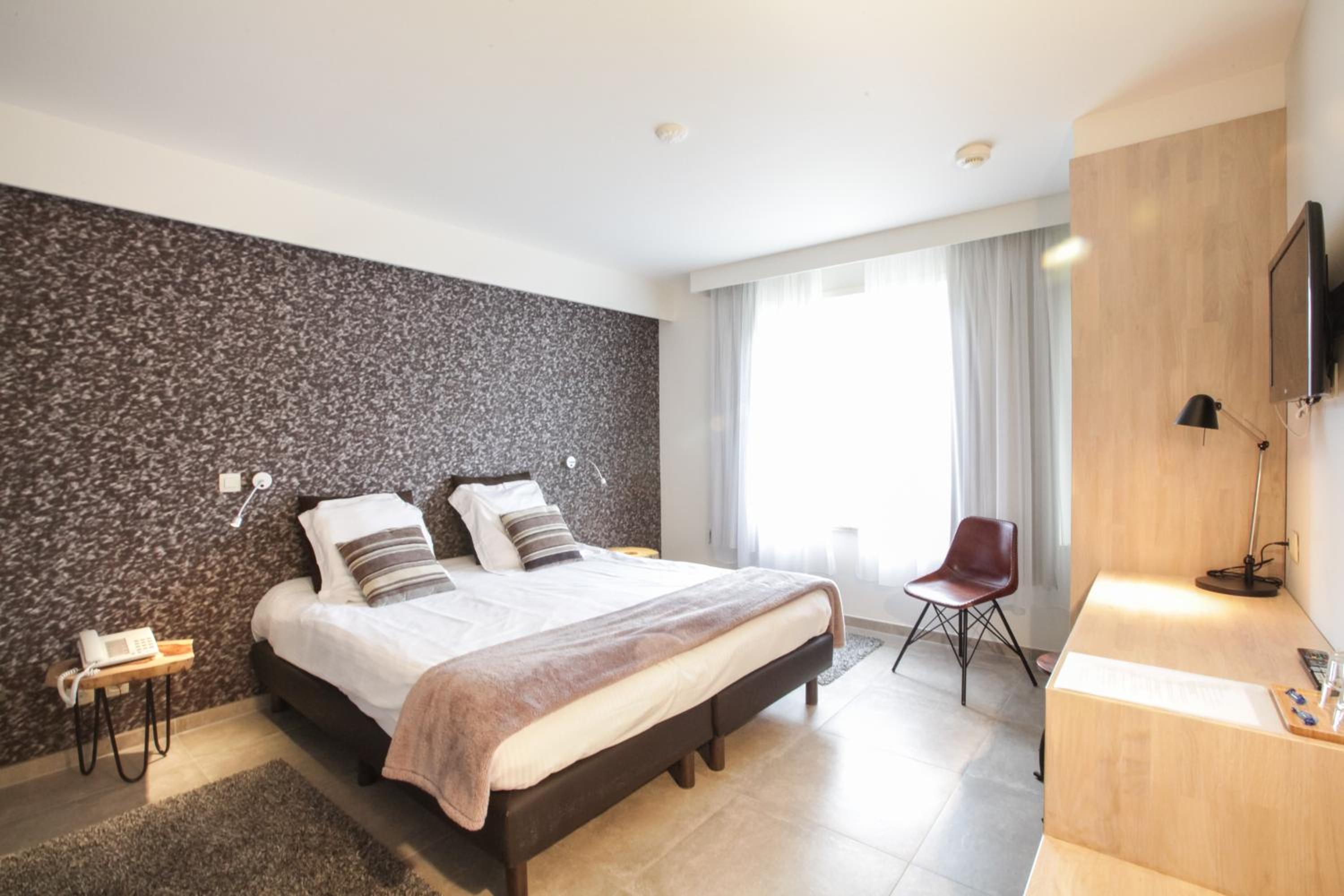 Double or Twin Room photo 3