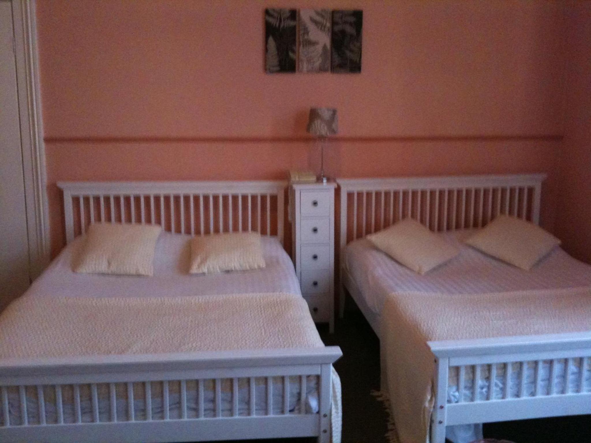 Double Room - Photo 8