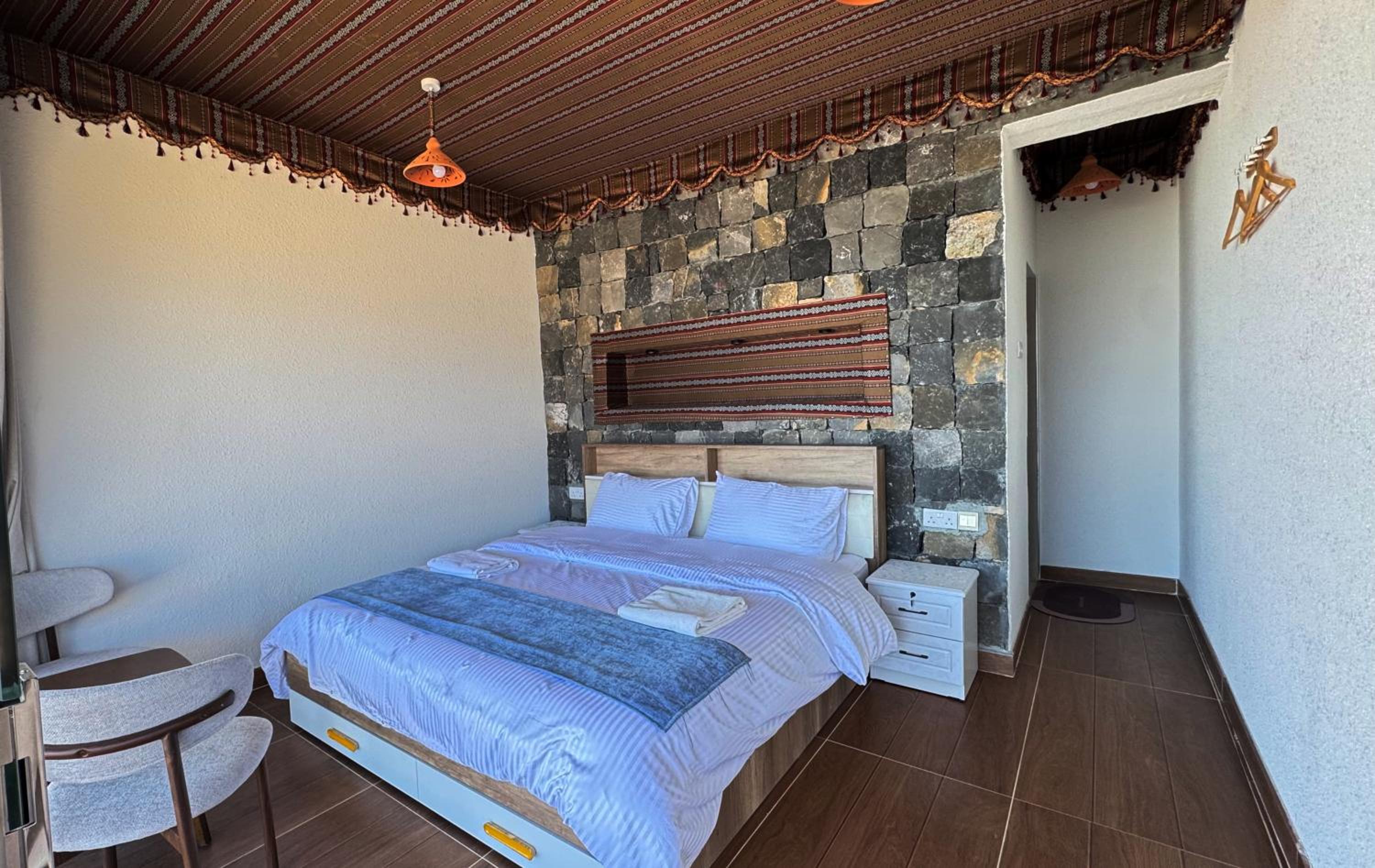 Double Room with Mountain View