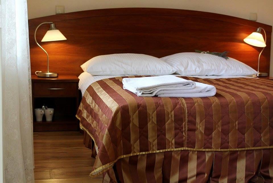Double Room - Photo 1