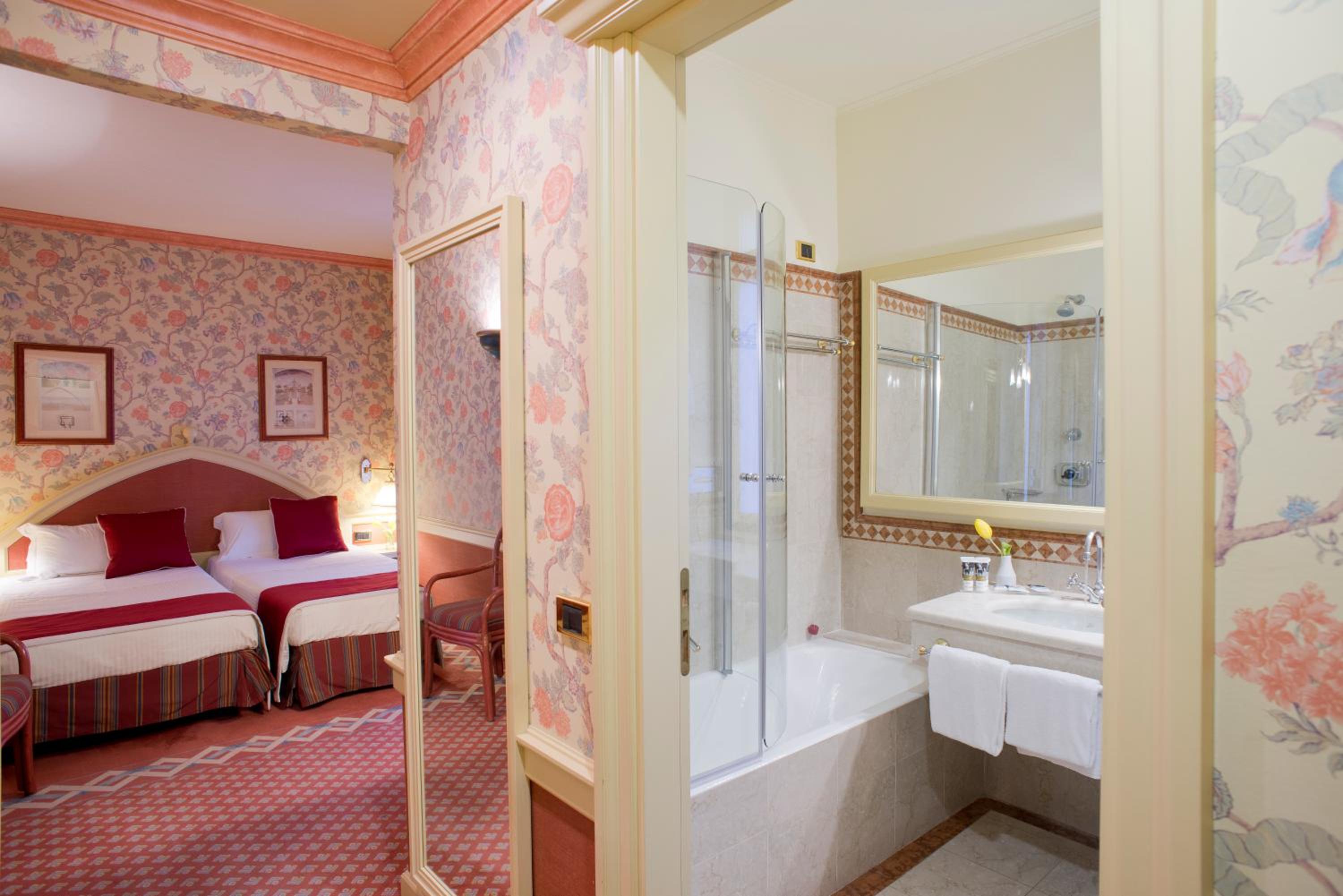 Superior Twin Room