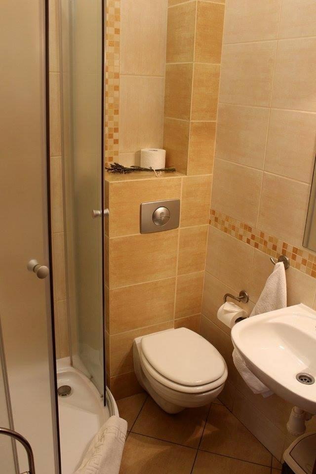 Double Room - Photo 4
