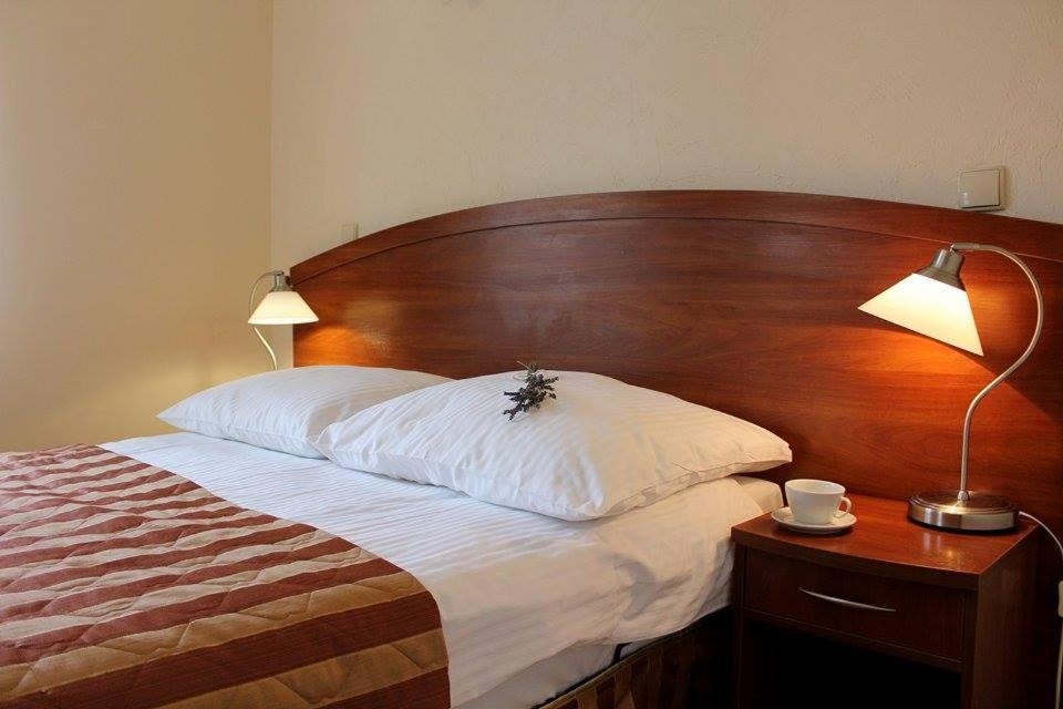 Double Room - Photo 3