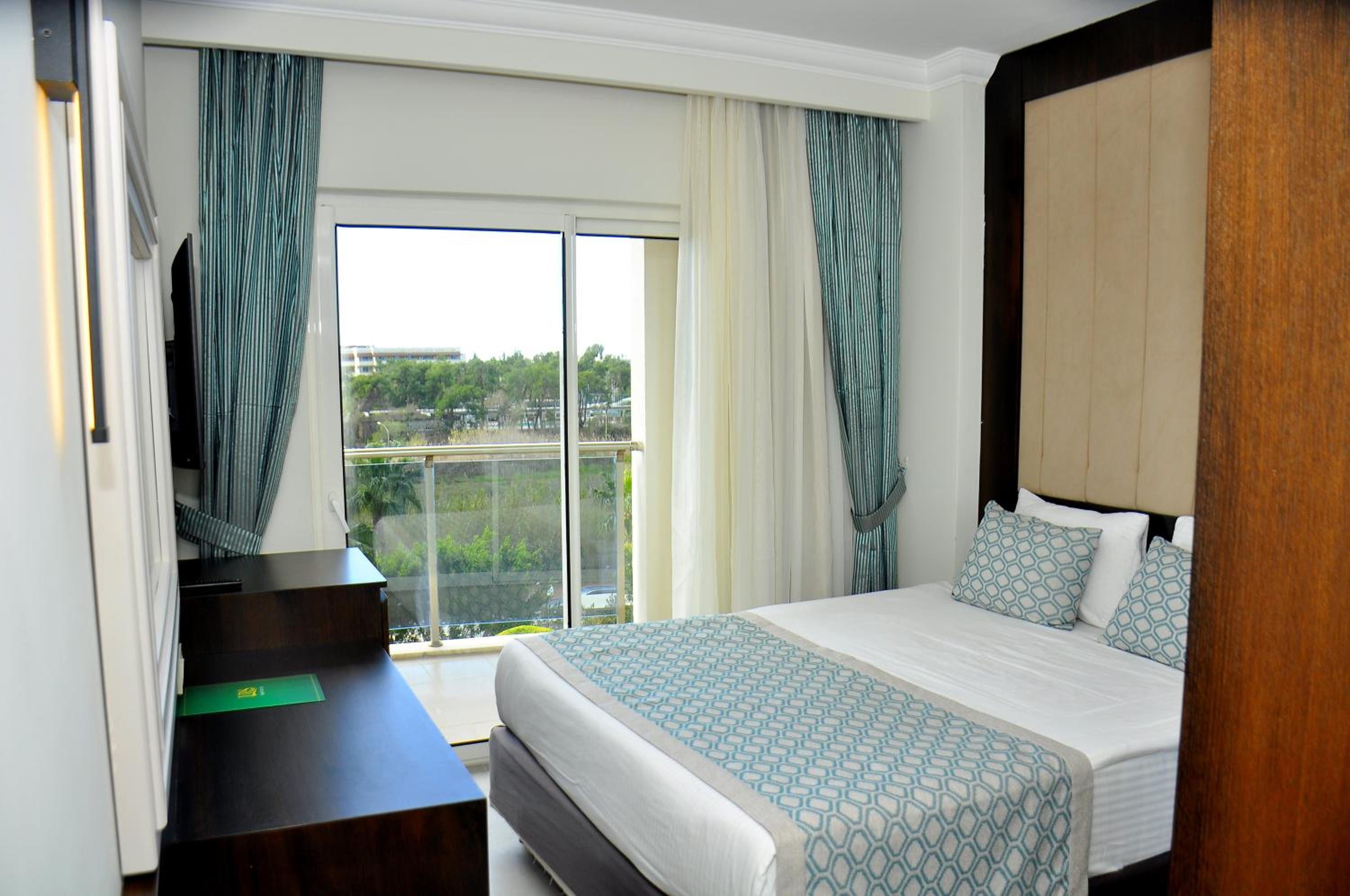 Budget Double Room photo 1