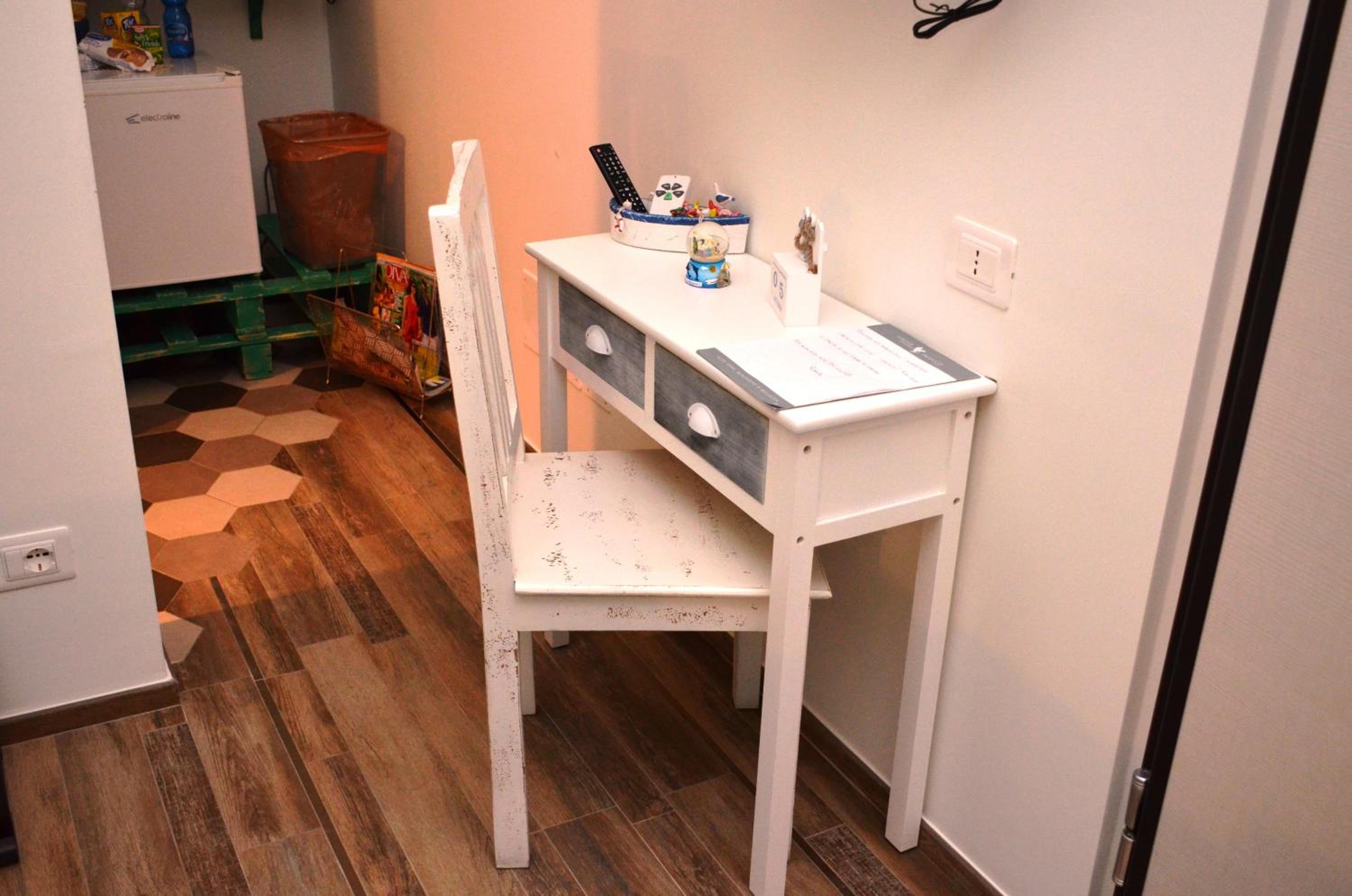 Triple Room with Private Bathroom photo 2