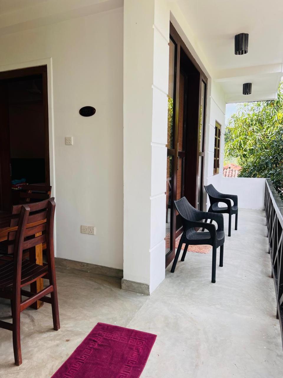 Apartment with Garden View
