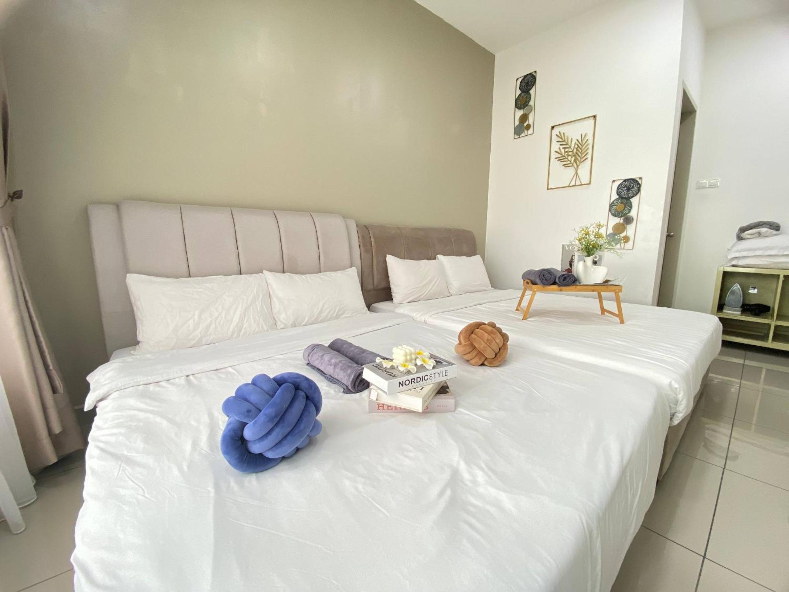 Apartment with Sea View - Photo 17