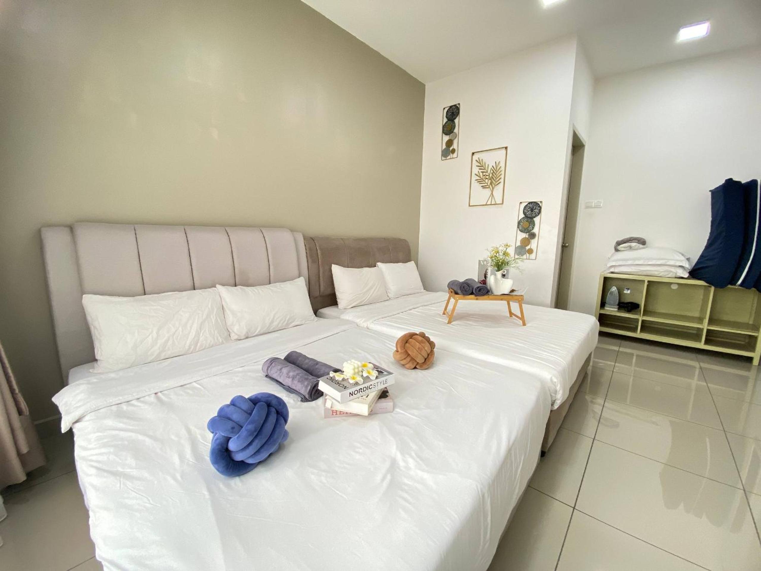 Apartment with Sea View - Photo 19