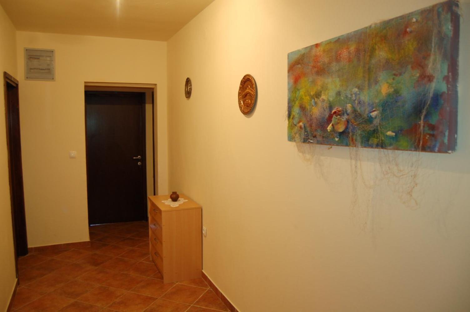 Studio - Photo 11