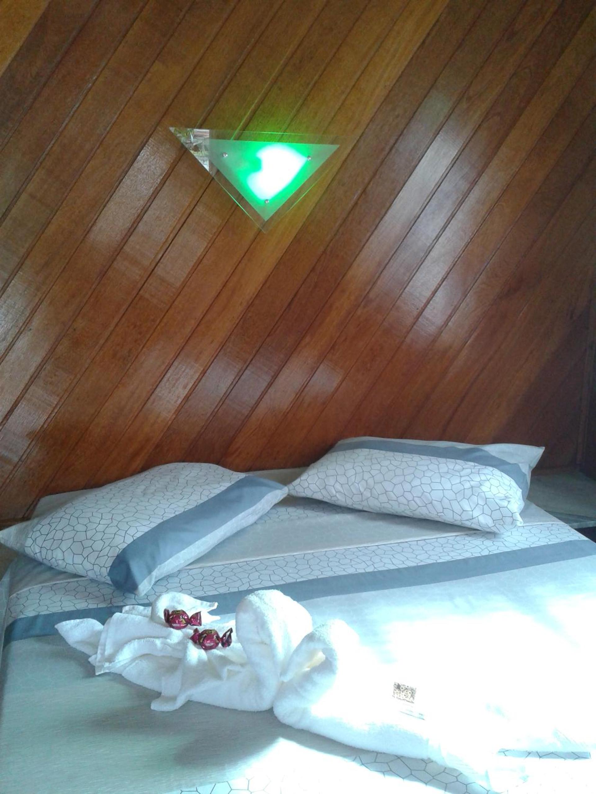Standard Double Room - Photo 2