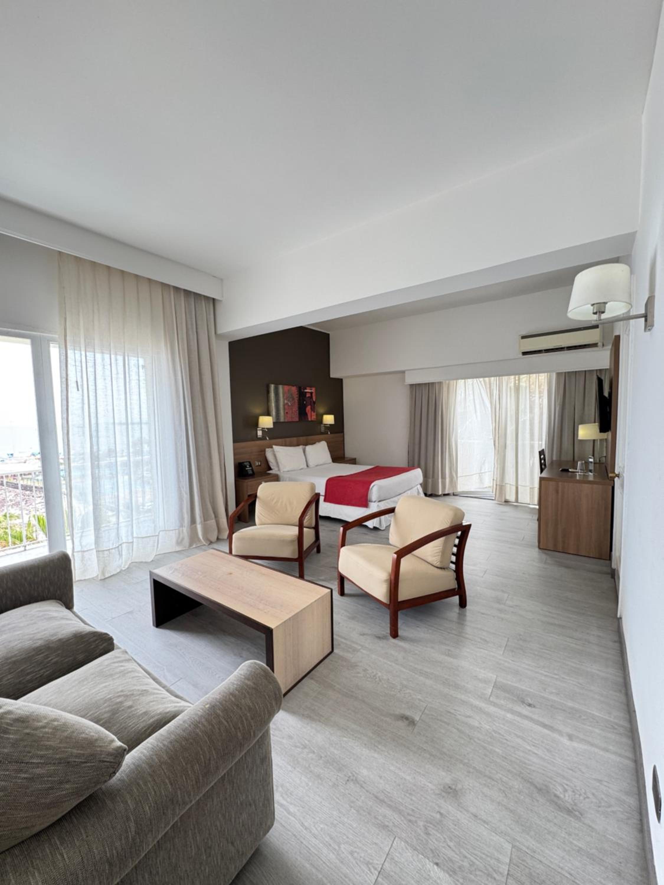 Suite with Sea View photo 3