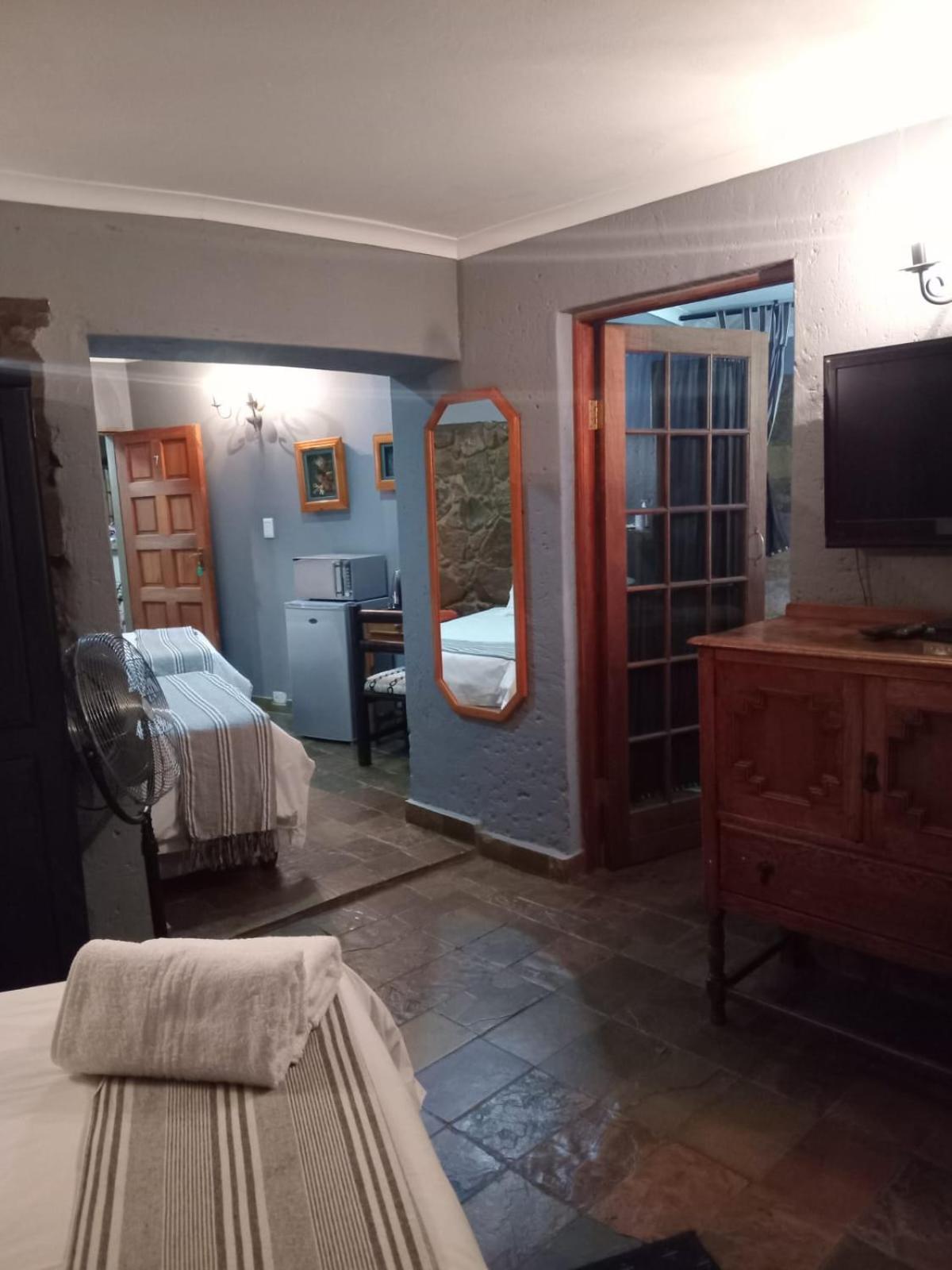 Large Double or Twin Room