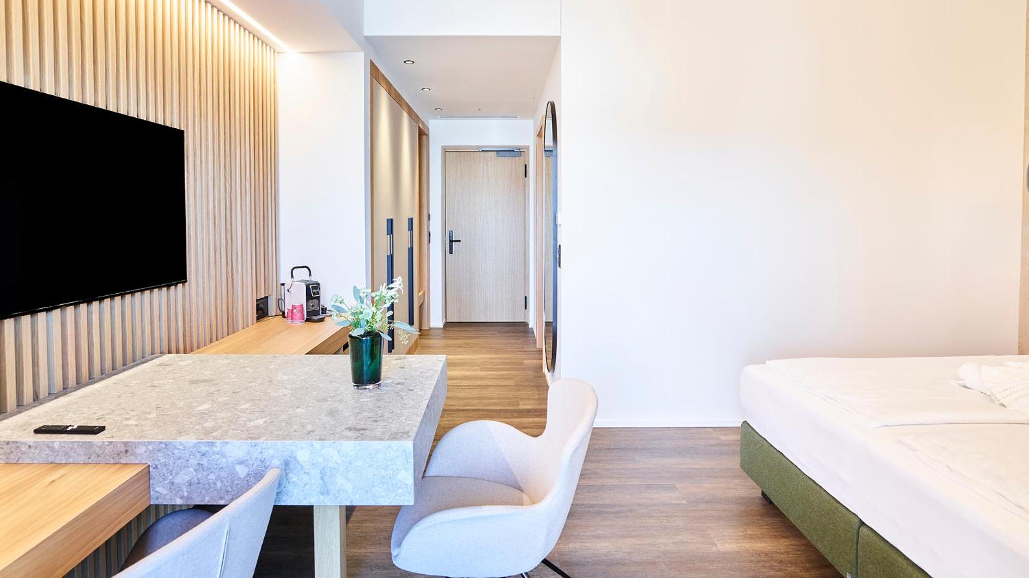 Double Room - Photo 5