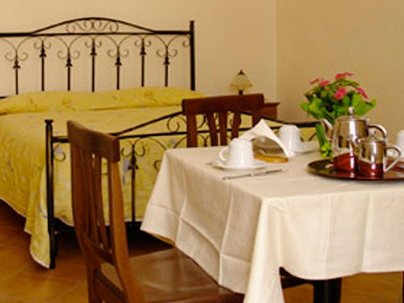 Large Double Room