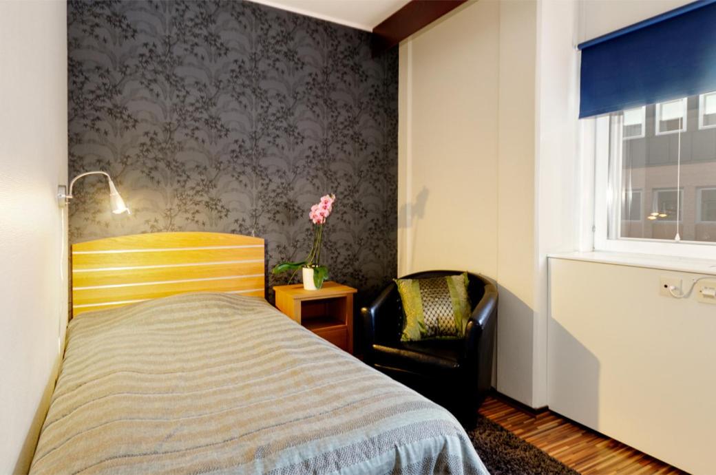 Single Room photo 3