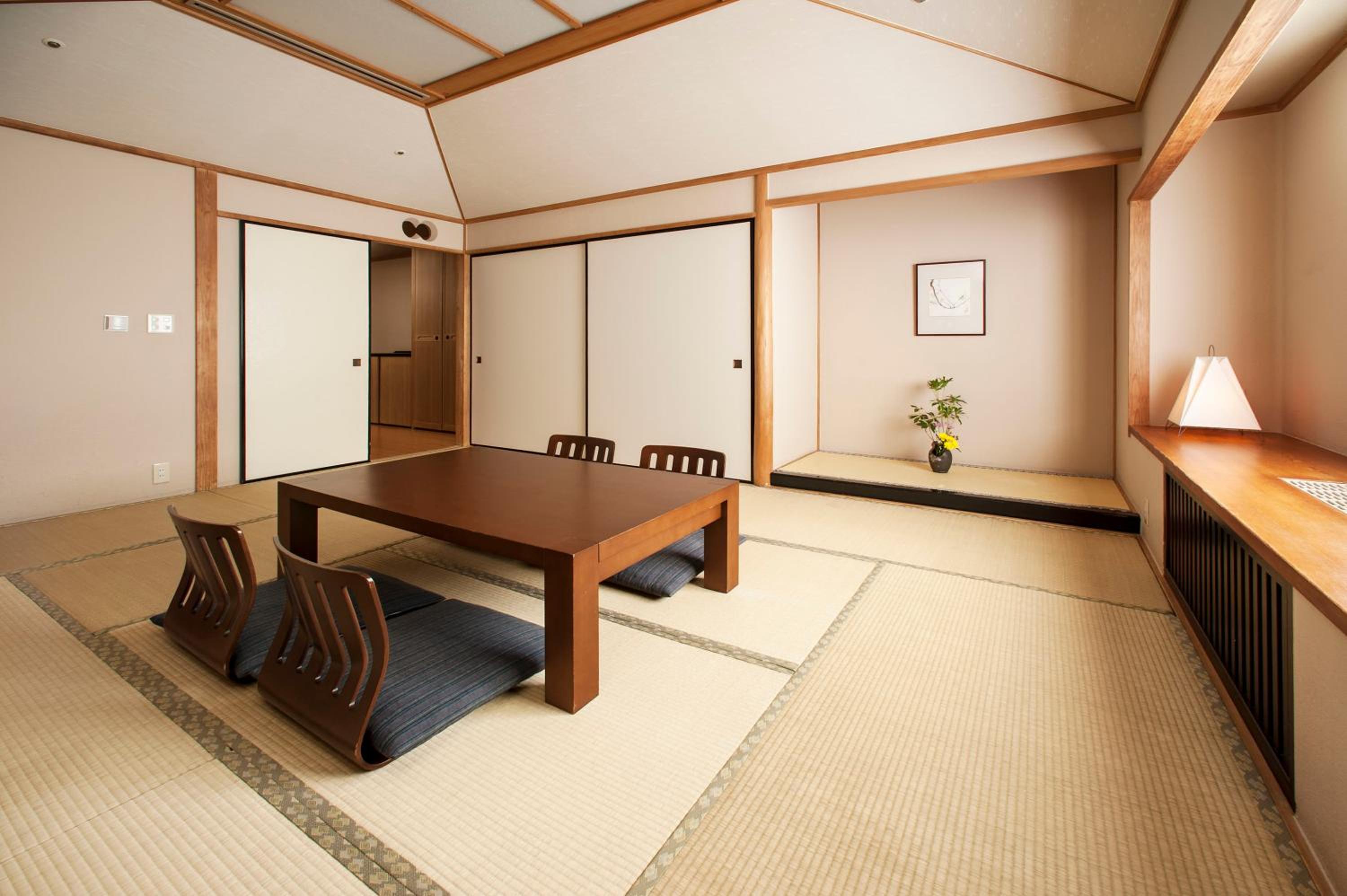 Japanese-Style Room - Non-Smoking - Photo 1